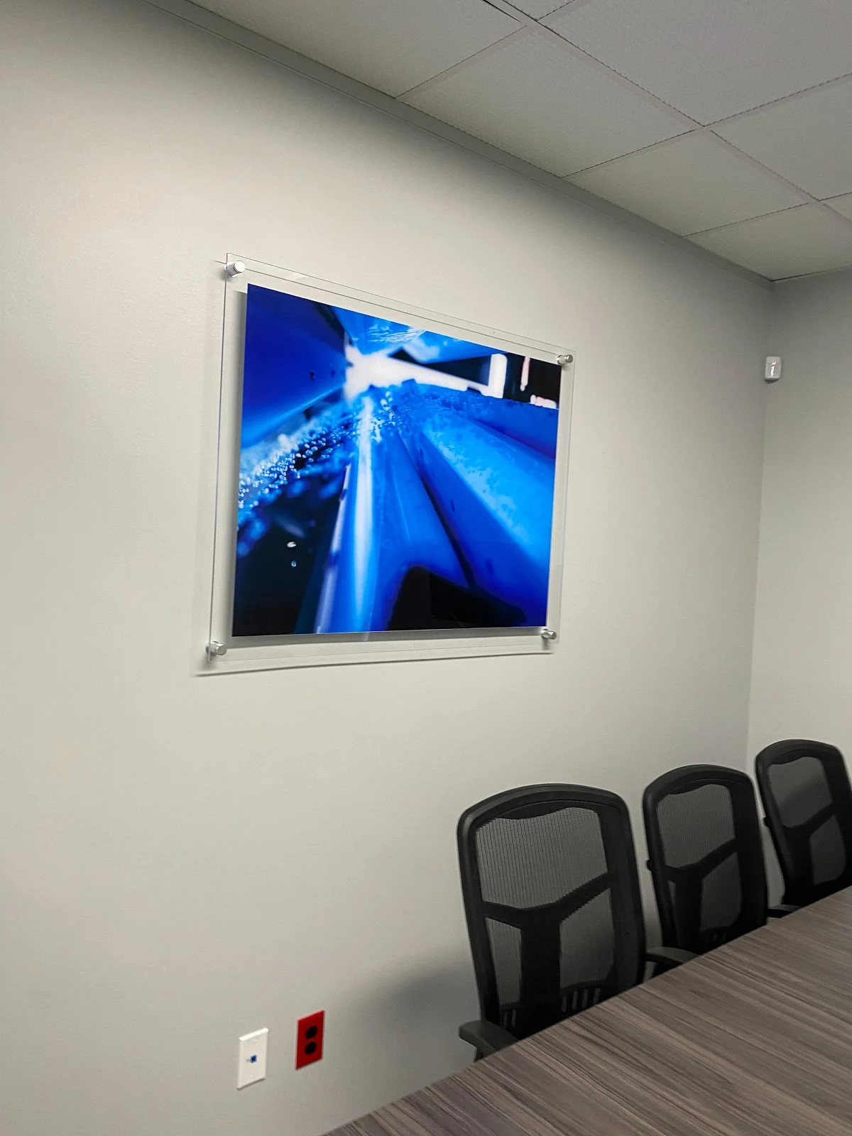 acrylic-wall-graphics-houston-tx.jpg