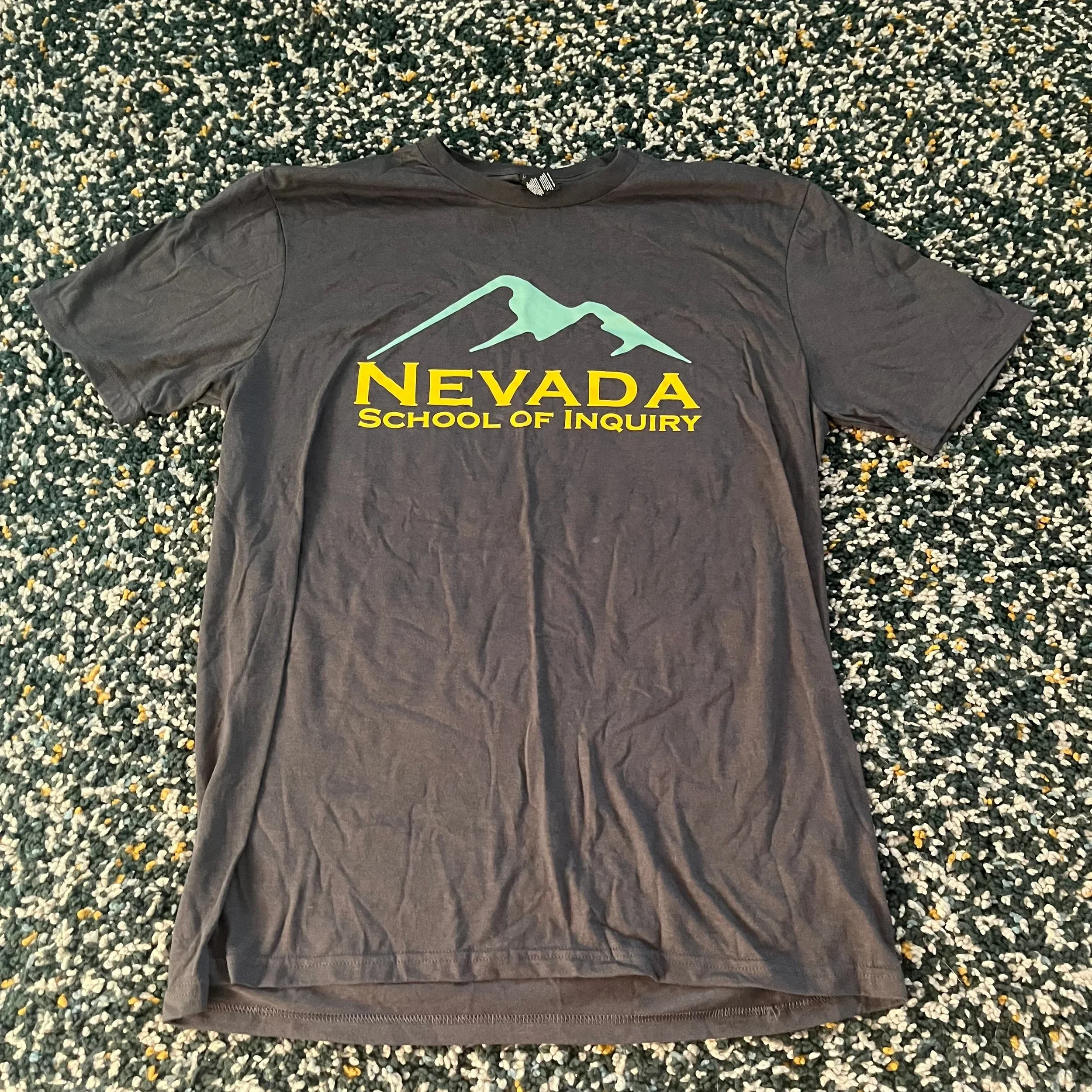 grey+shirt2.webp