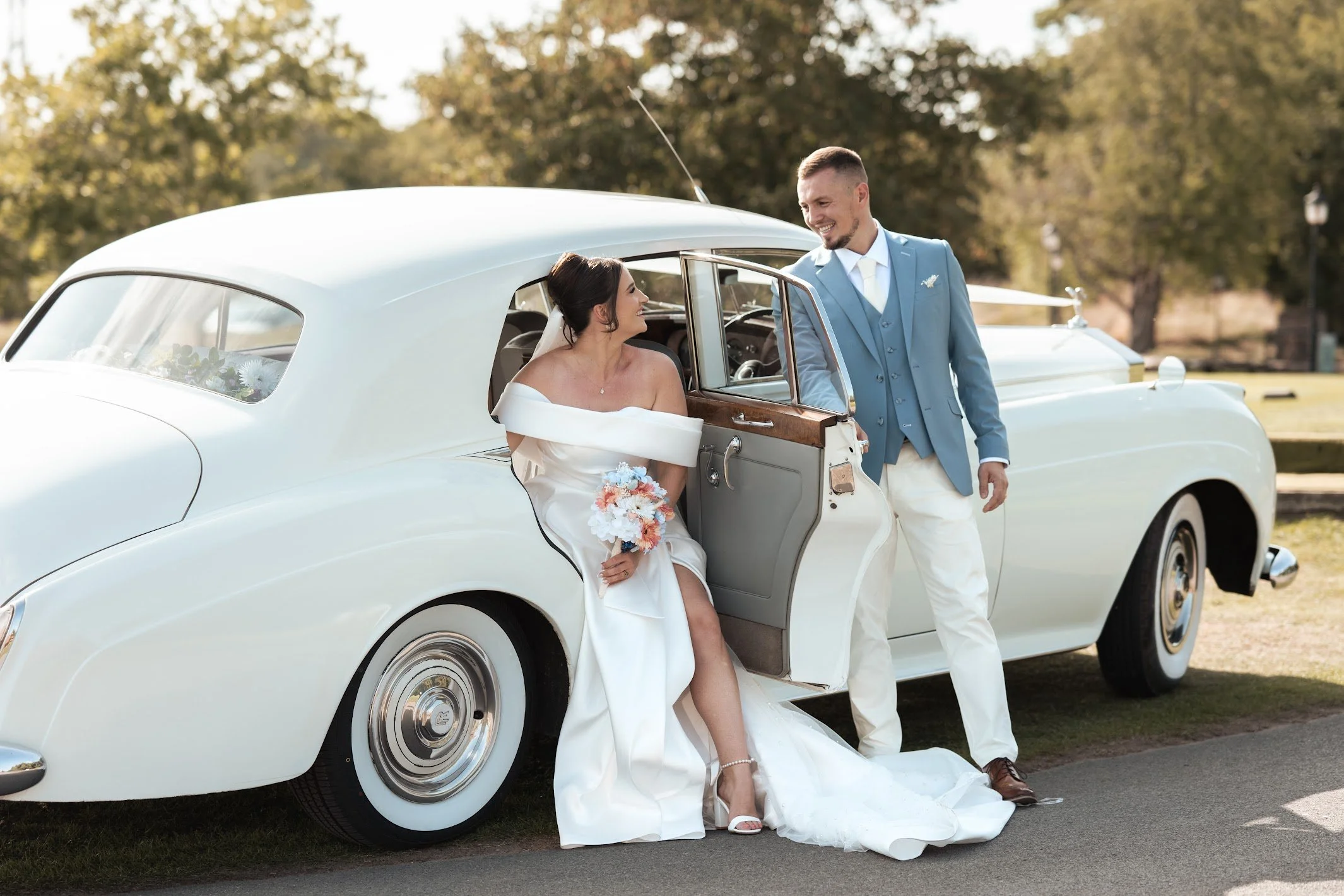 How Far in Advance Should You Book Your Wedding Car?