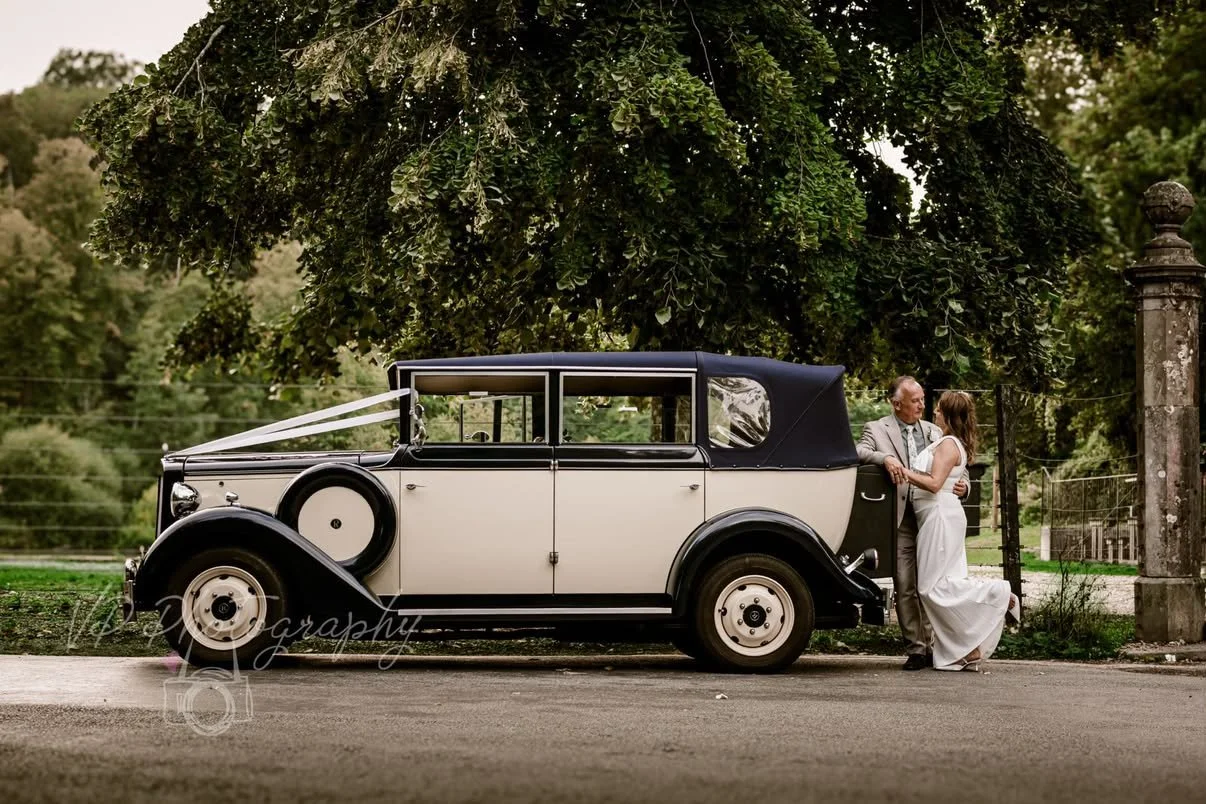 Why Autumn Weddings and Classic Cars Are a Perfect Match