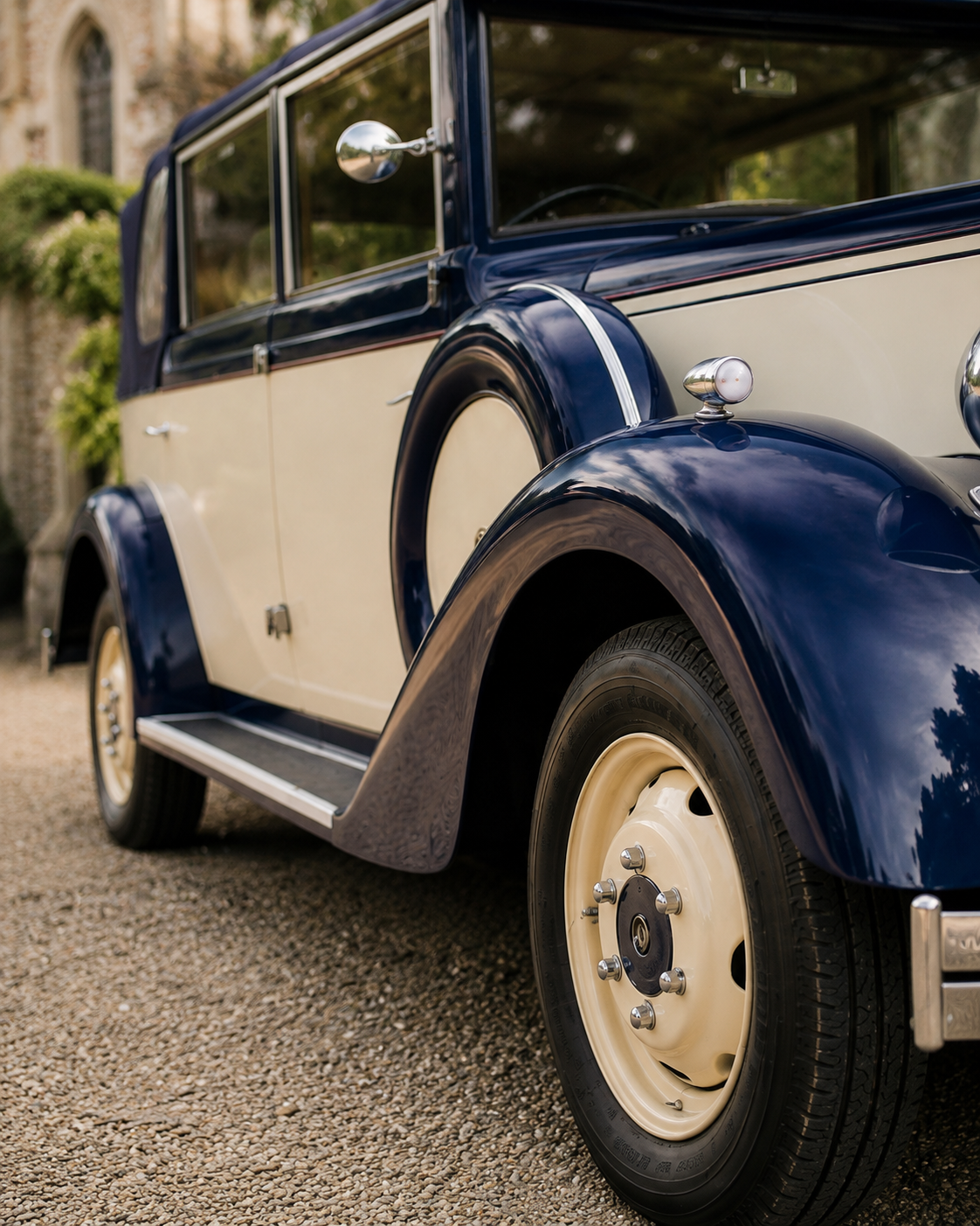 Bertie interior west sussex classic wedding cars 2.png