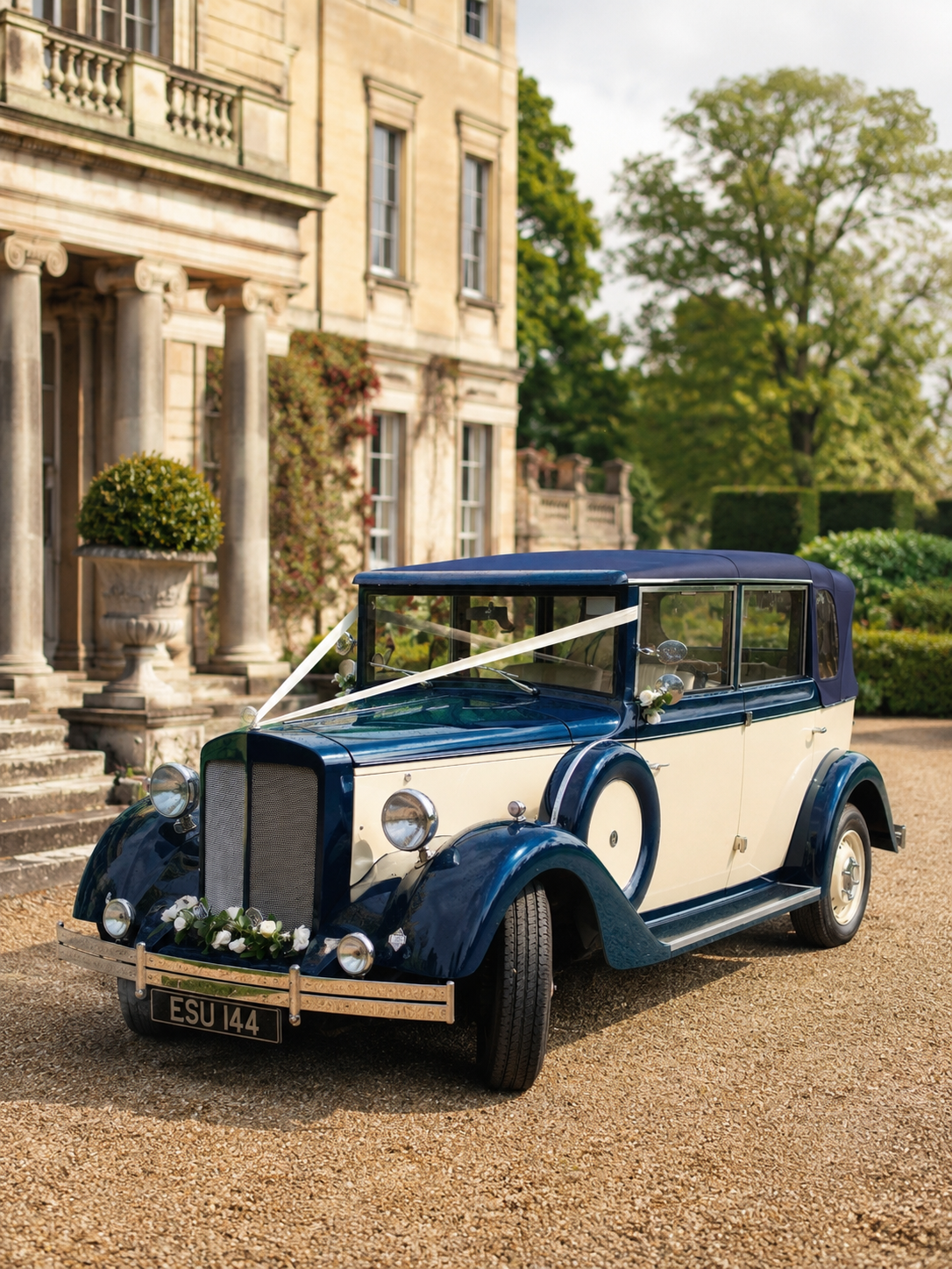 Bertie 1969 Austin Regent Landaulette wedding car in blue and cream in West Sussex
