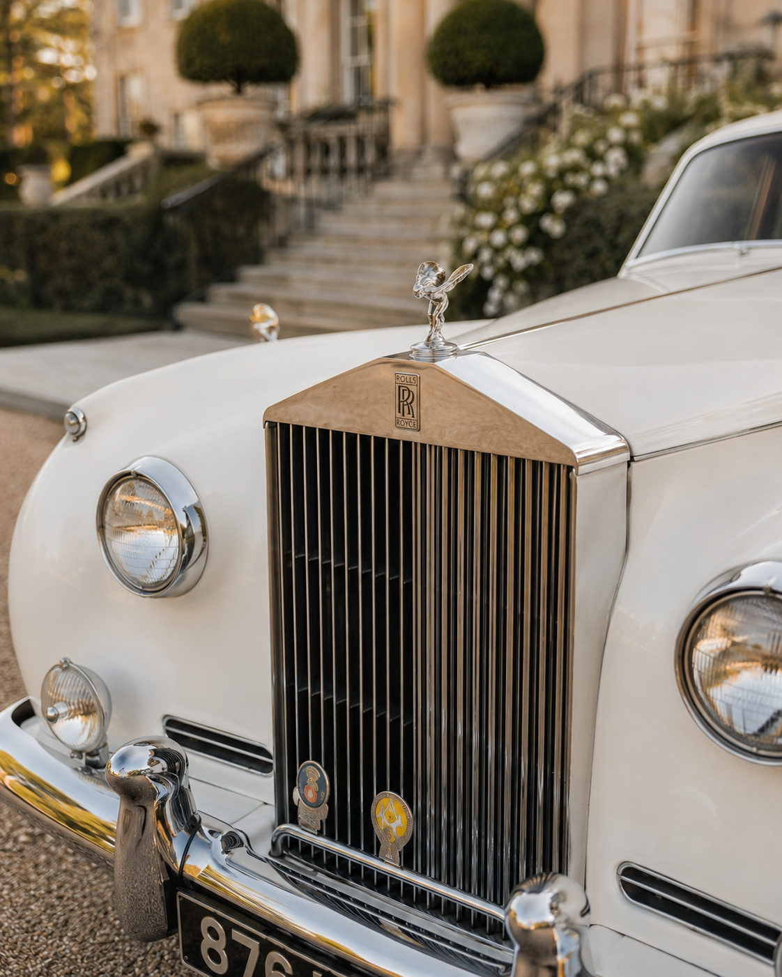 Grace interior west sussex classic wedding cars 5.png