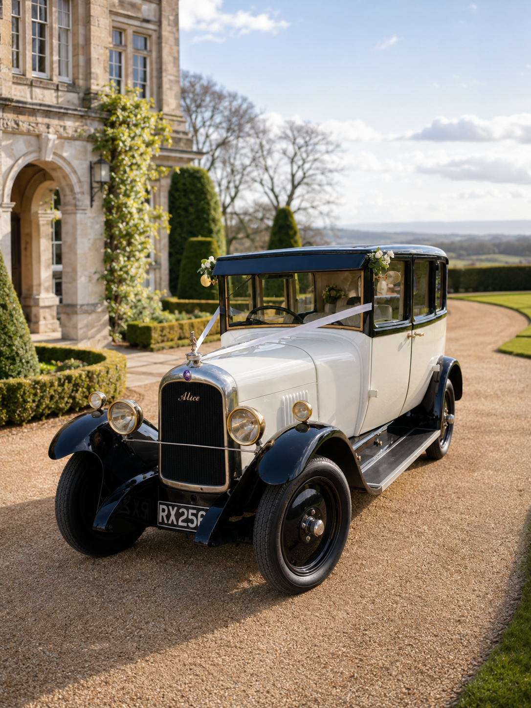 Alice 1928 vintage Citroën wedding car in ebony and white in West Sussex