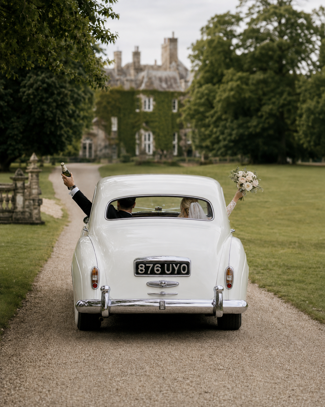 White Rolls-Royce Silver Cloud wedding car hire in Sussex