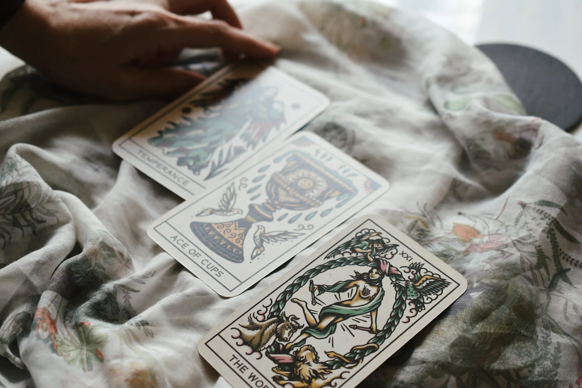 Embodiment with the Tarot Through the Seasons: AUTUMN