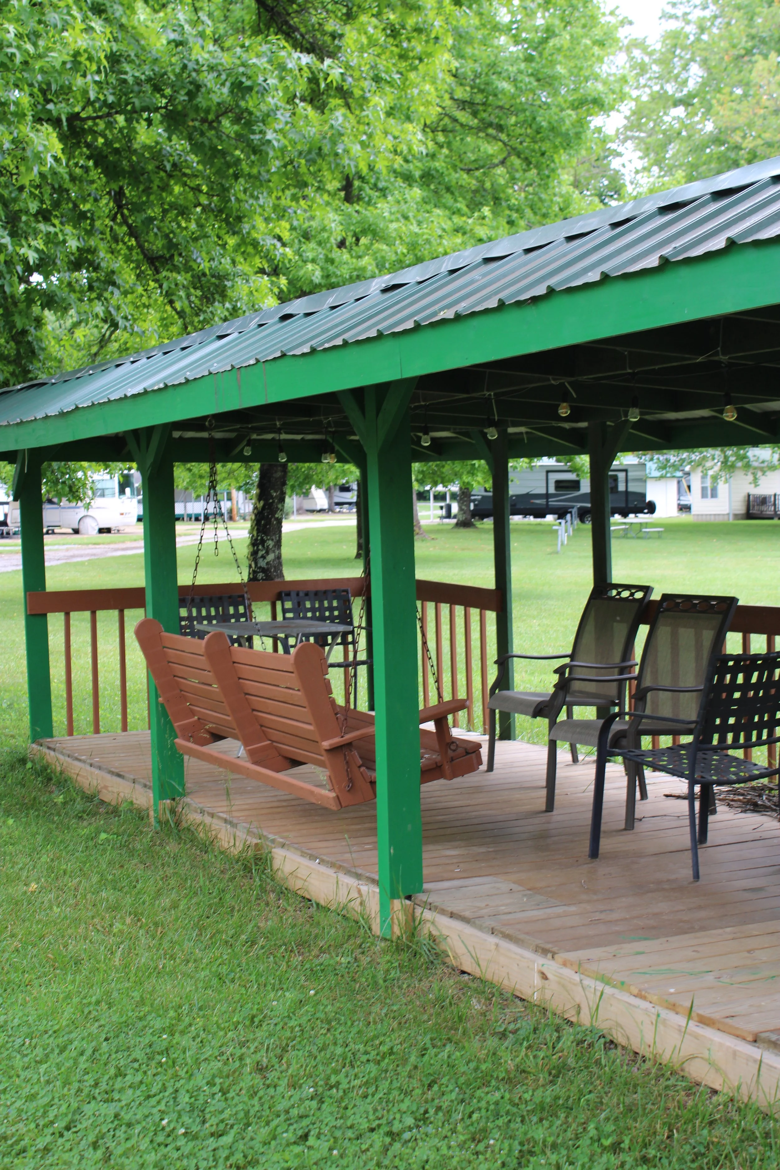 sitting area in cartoogechaye creek campground