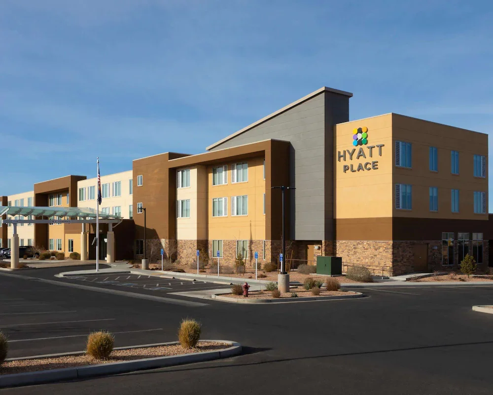 CHECK OUT Hyatt Place 