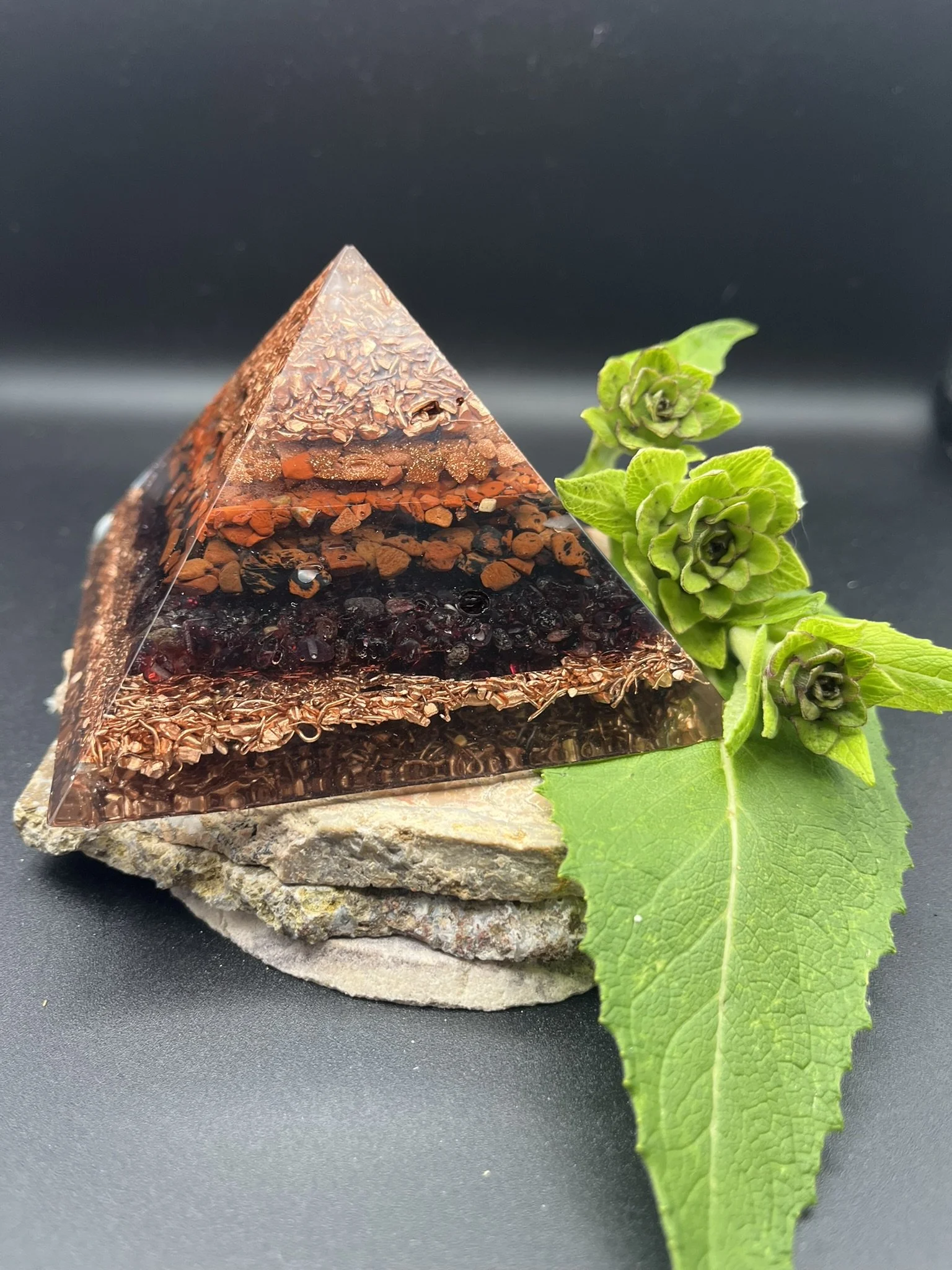 #50- 10 cm Orgonite Pyramid