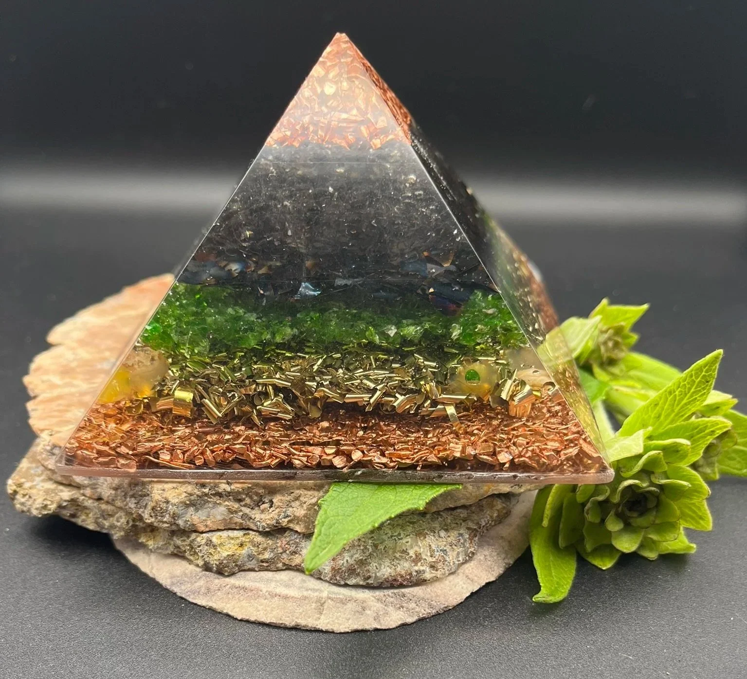 #46- 10 cm Orgonite Pyramid