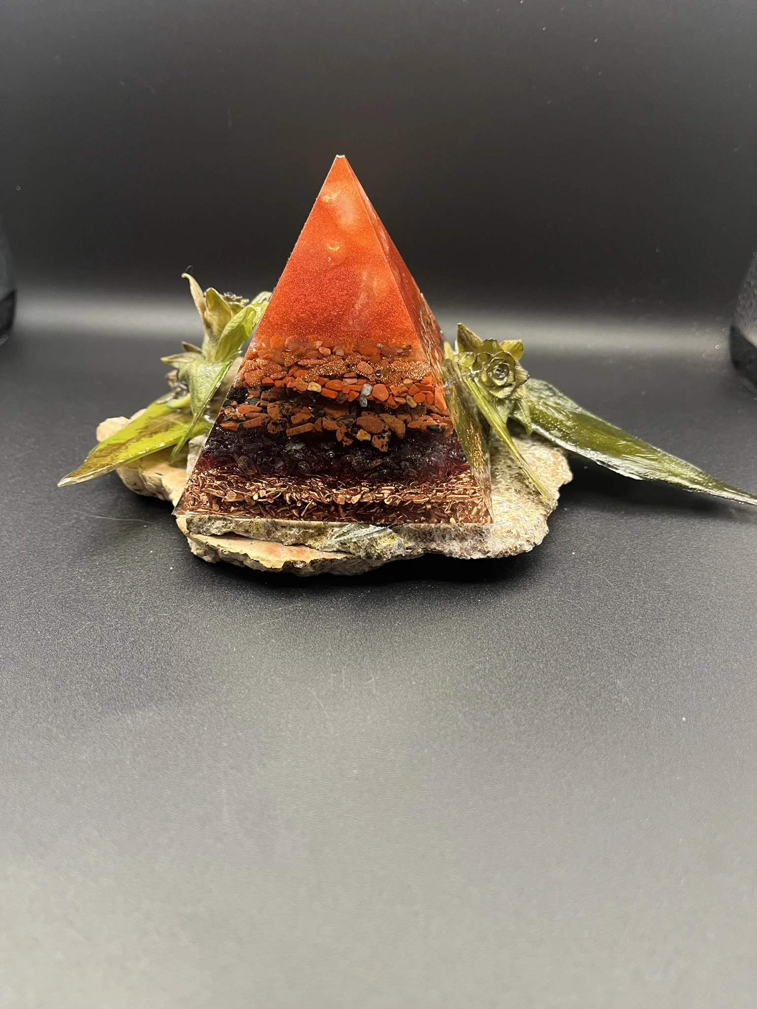 #51-8cm Orgonite Pyramid