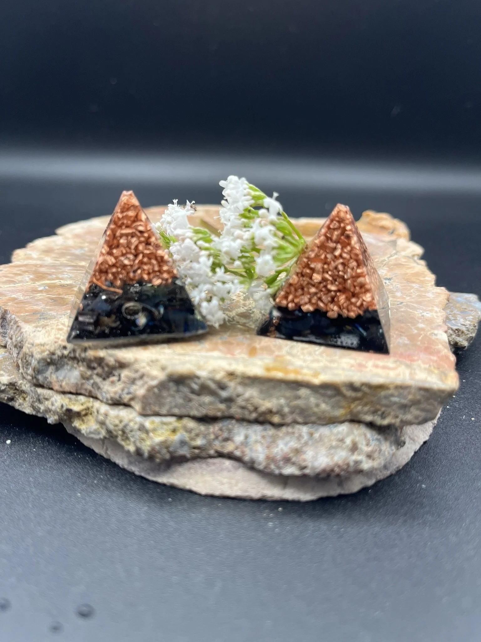 #8 and #9 2.5 cm Orgonite Pyramid