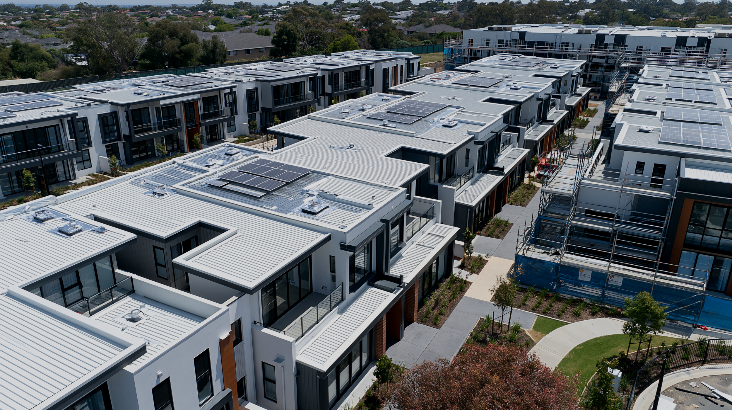 Non compliant roof replacement, roof plumbing remediation, building remediation, building rectification, building defects melbourne