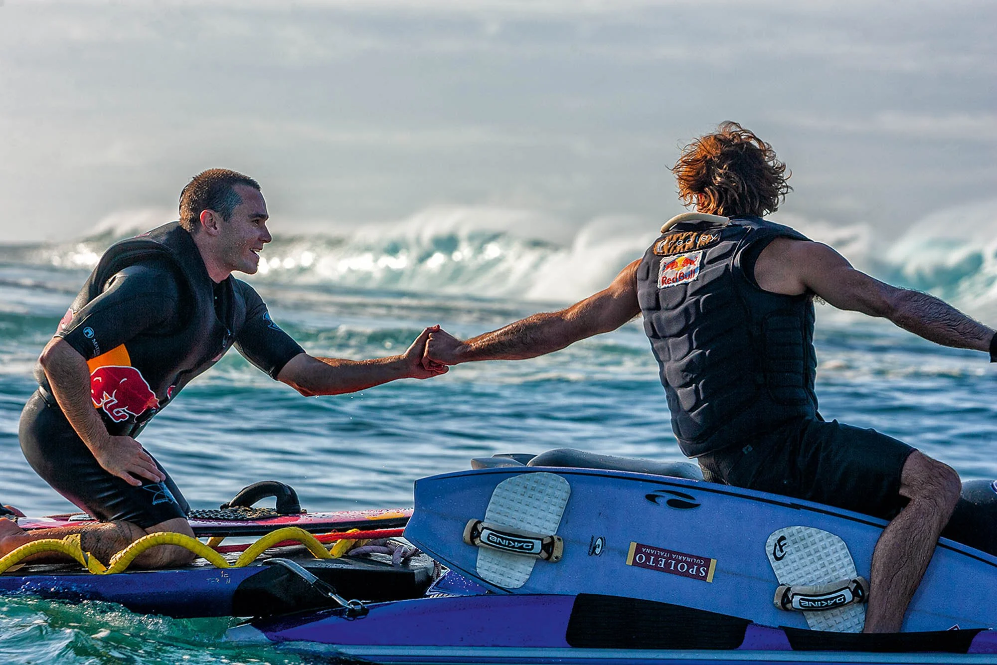 Jamie Sterling & Carlos Burle, Teahupoo