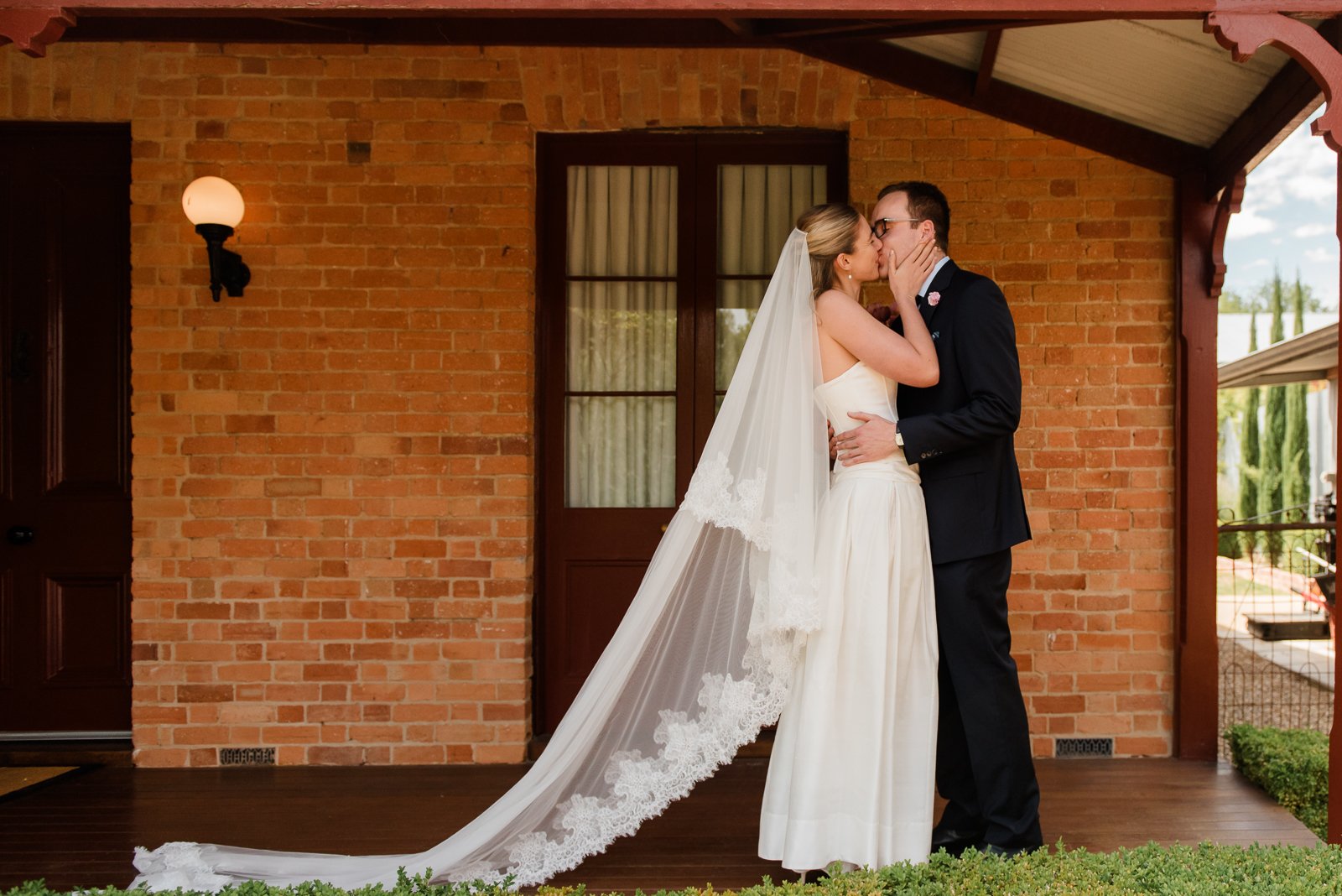 Choosing a Photographer for an Intimate Wedding