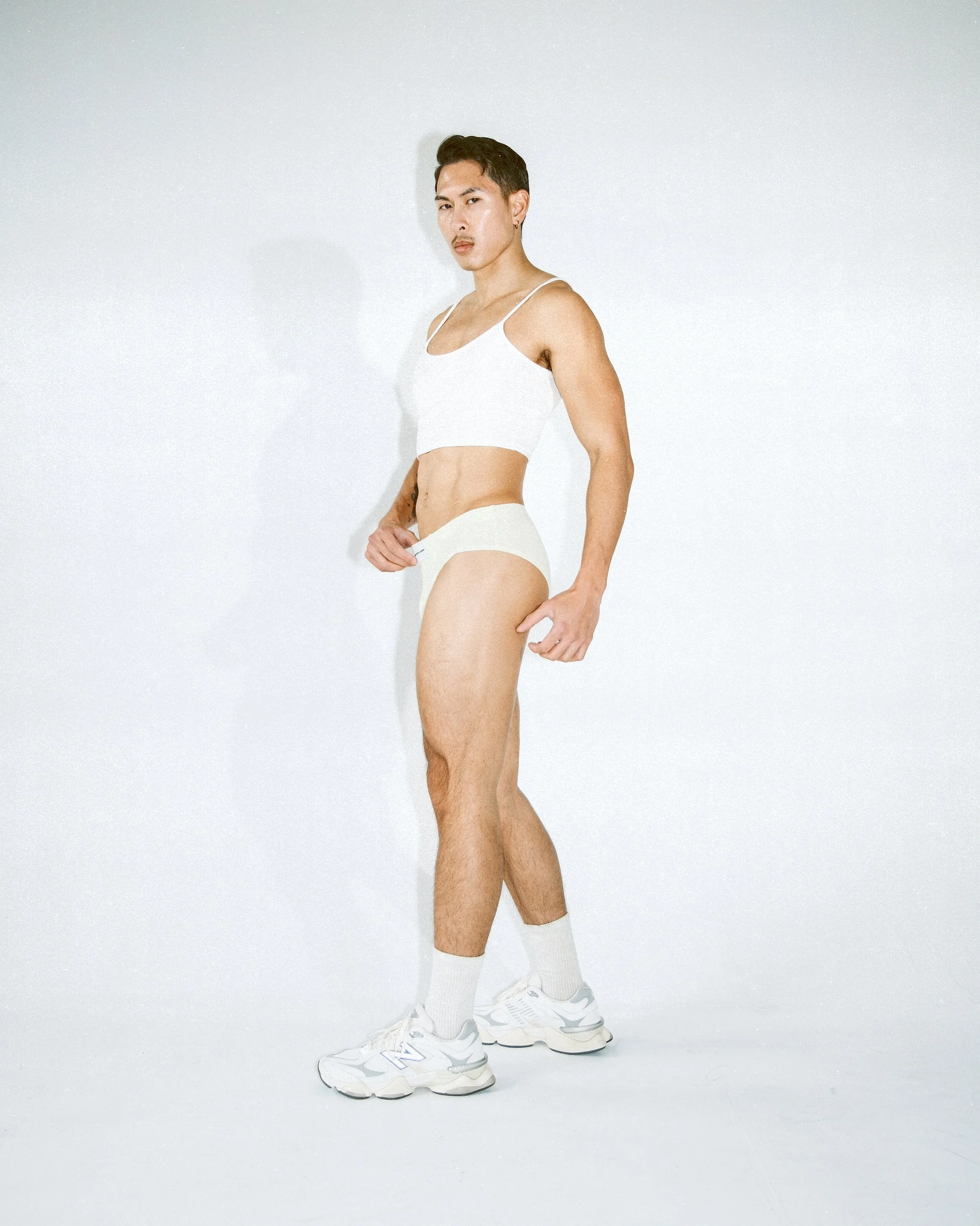 IG_B126_classicbriefs_eggshell_neil.d_03.JPG