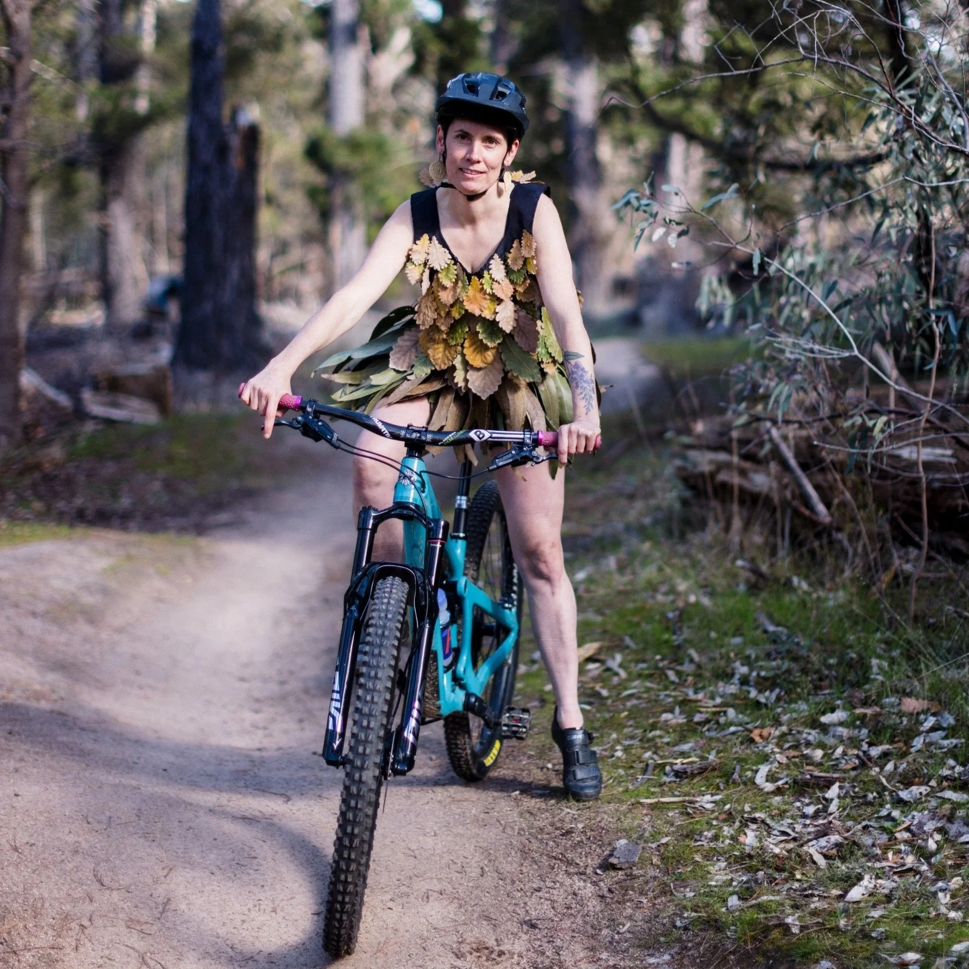 10.30am: Heavy Feet, Gentle Hands – Learnings from a Mountain Bike Therapy Practice