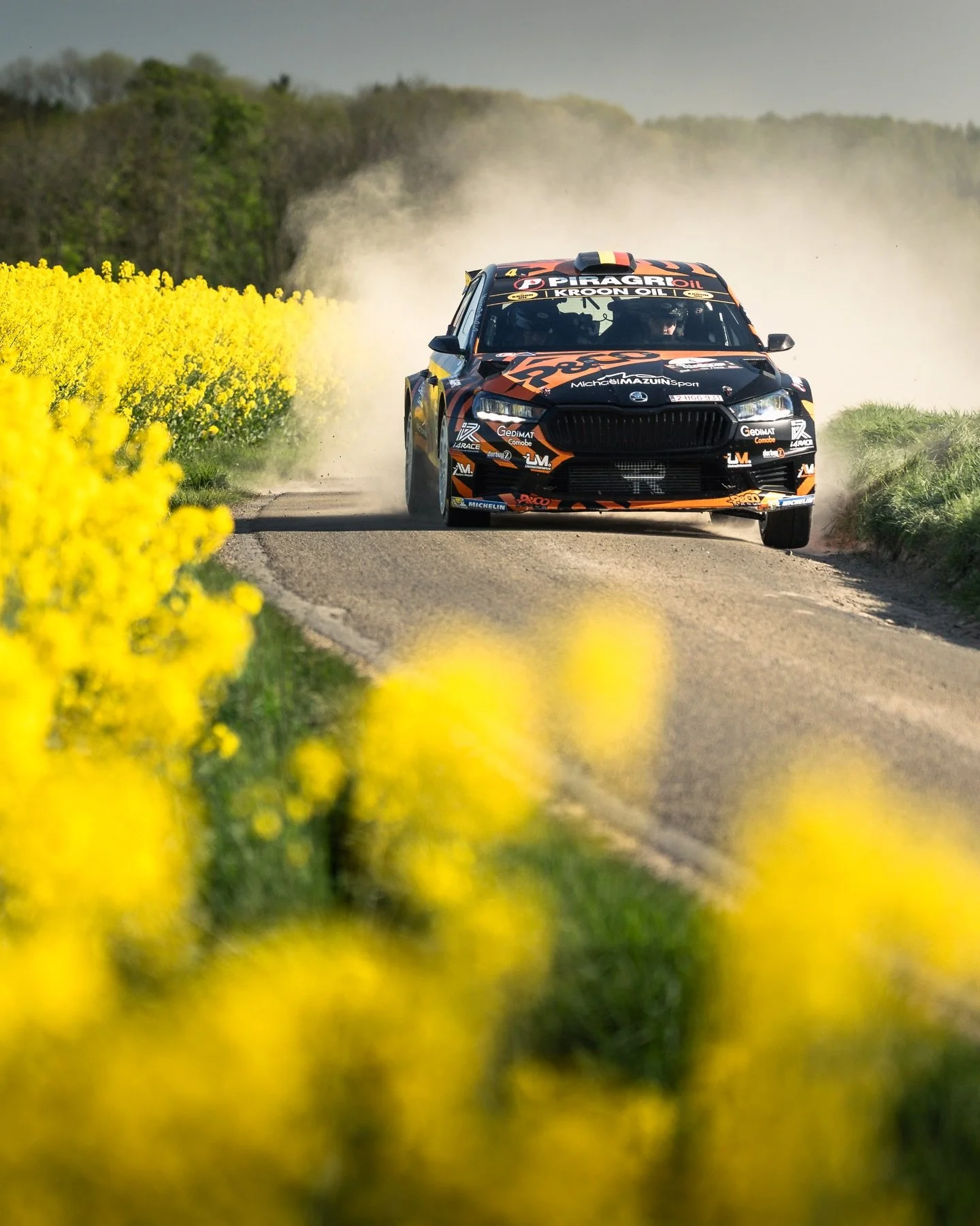 @rallye_de_wallonie best of! 📸

A weekend with beautiful weather, great stages and a strong start for the @rallytrophybenelux . The harsh sun made the light tricky at times, but it also added a certain contrast and character to the images.

Not alwa