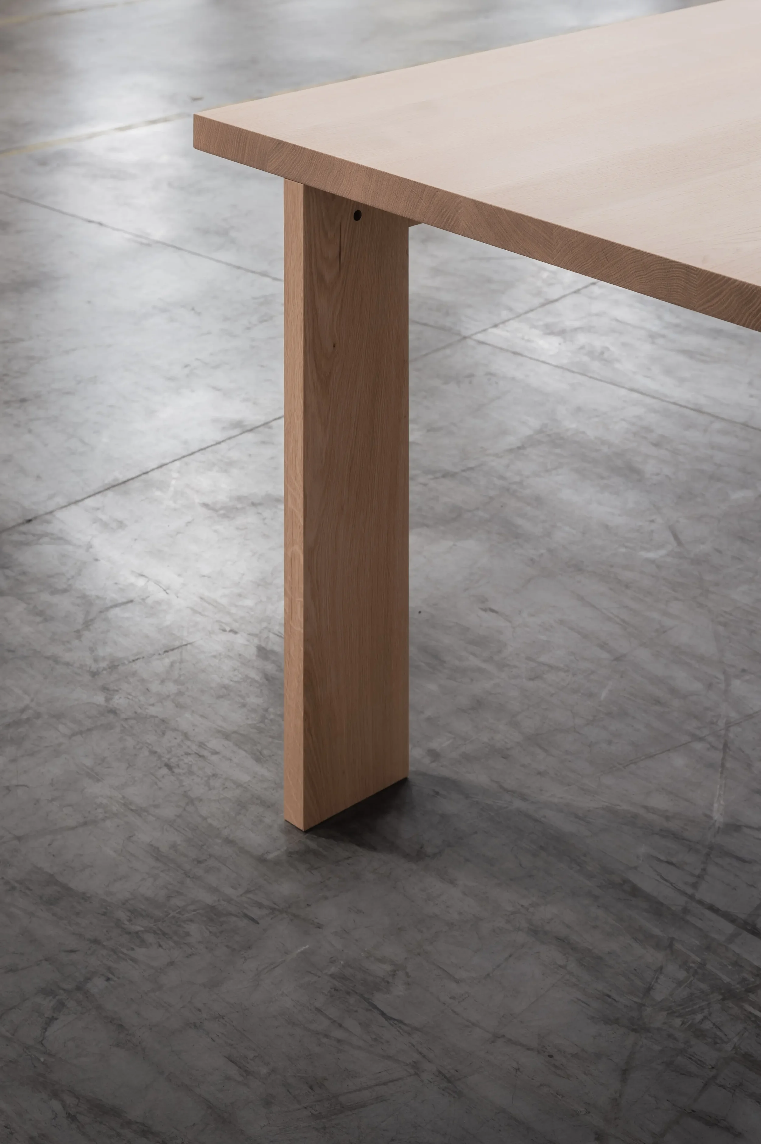tafel van 3m in massief eik