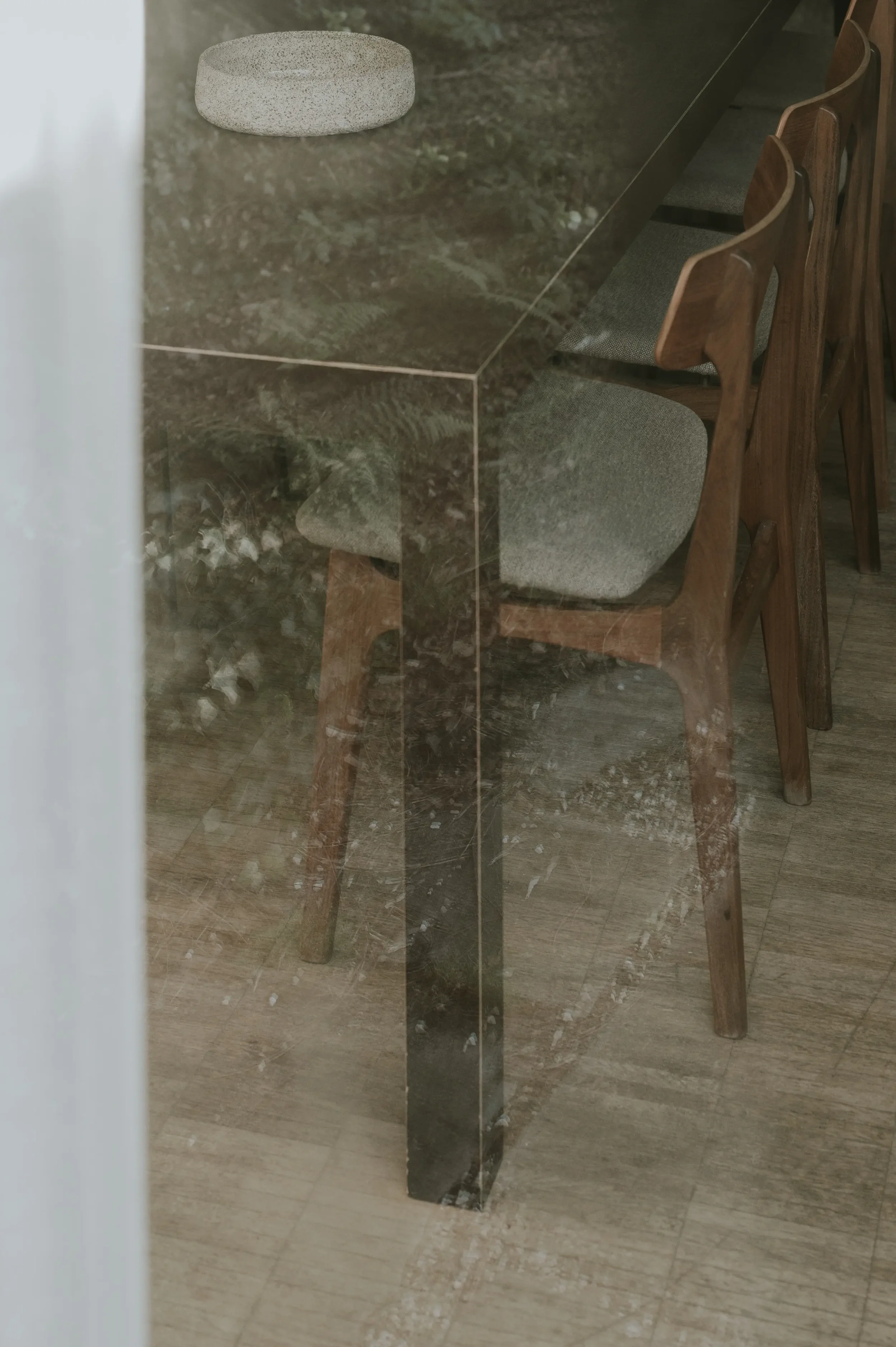 Verbouwing woning Sint-Amandsberg — eetkamer reflectie — architect Bart Van Wetter