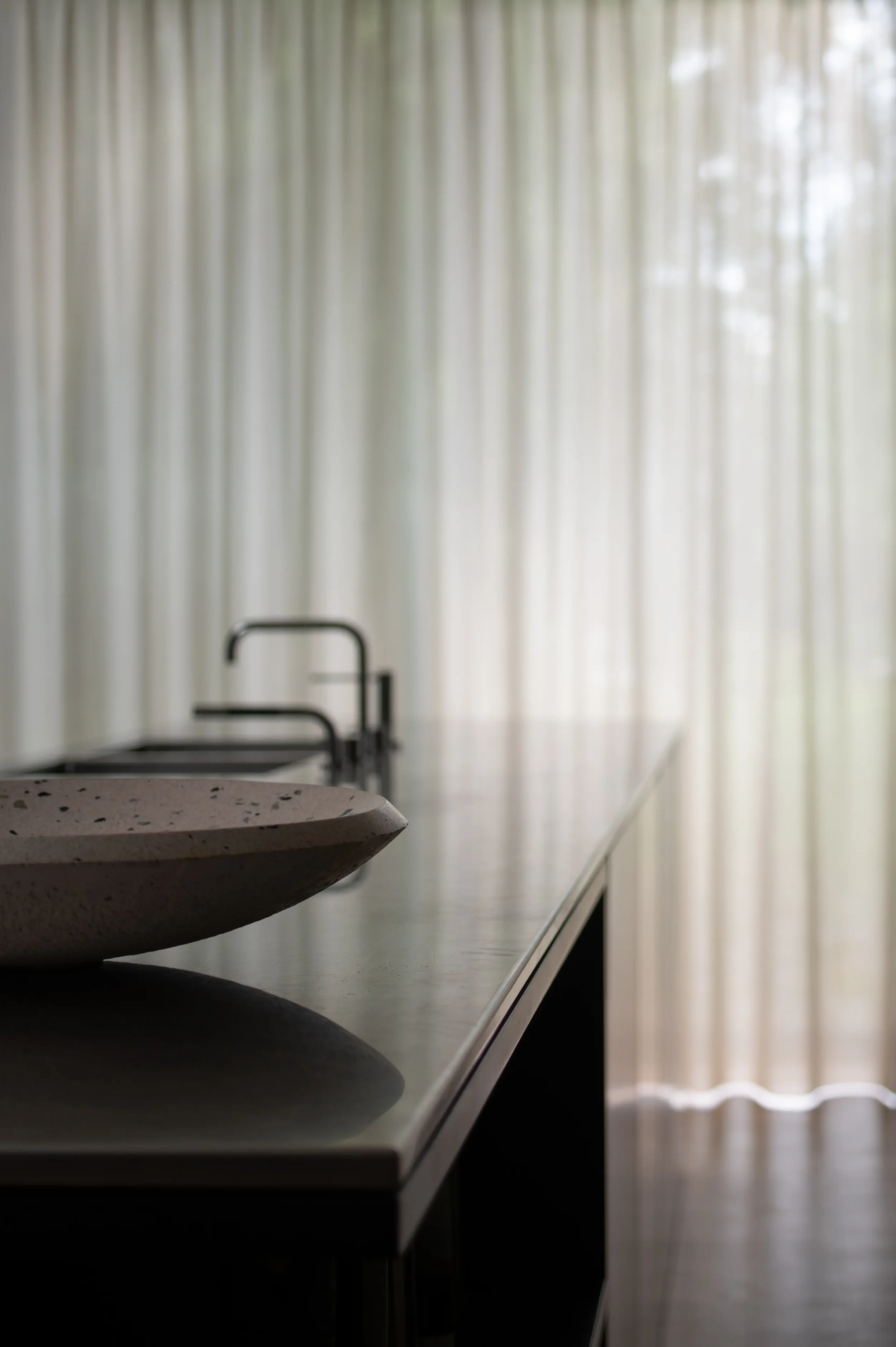 Verbouwing woning Sint-Amandsberg — keuken in inox — architect Bart Van Wetter