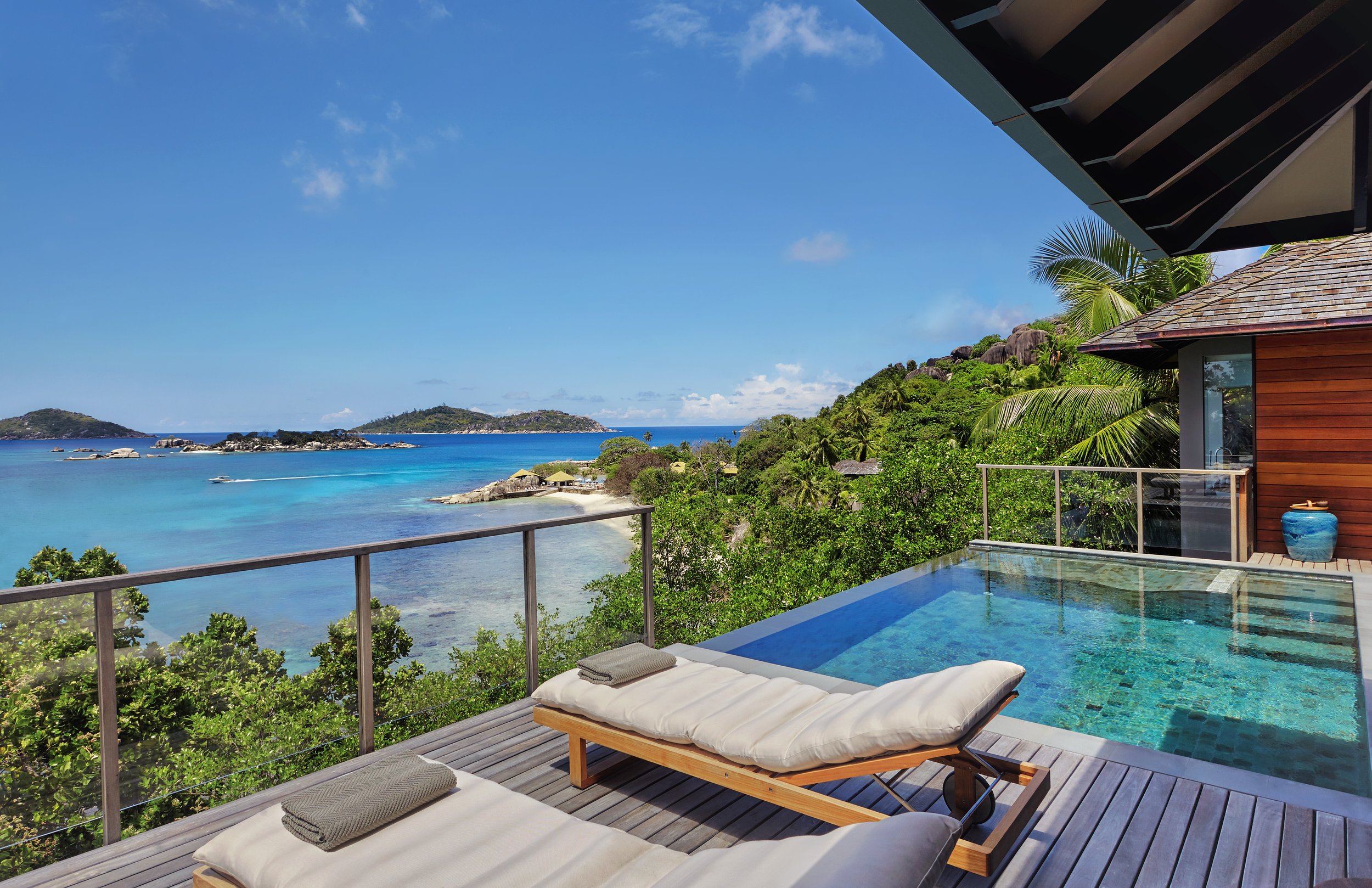 Oceanfront Pool Villa