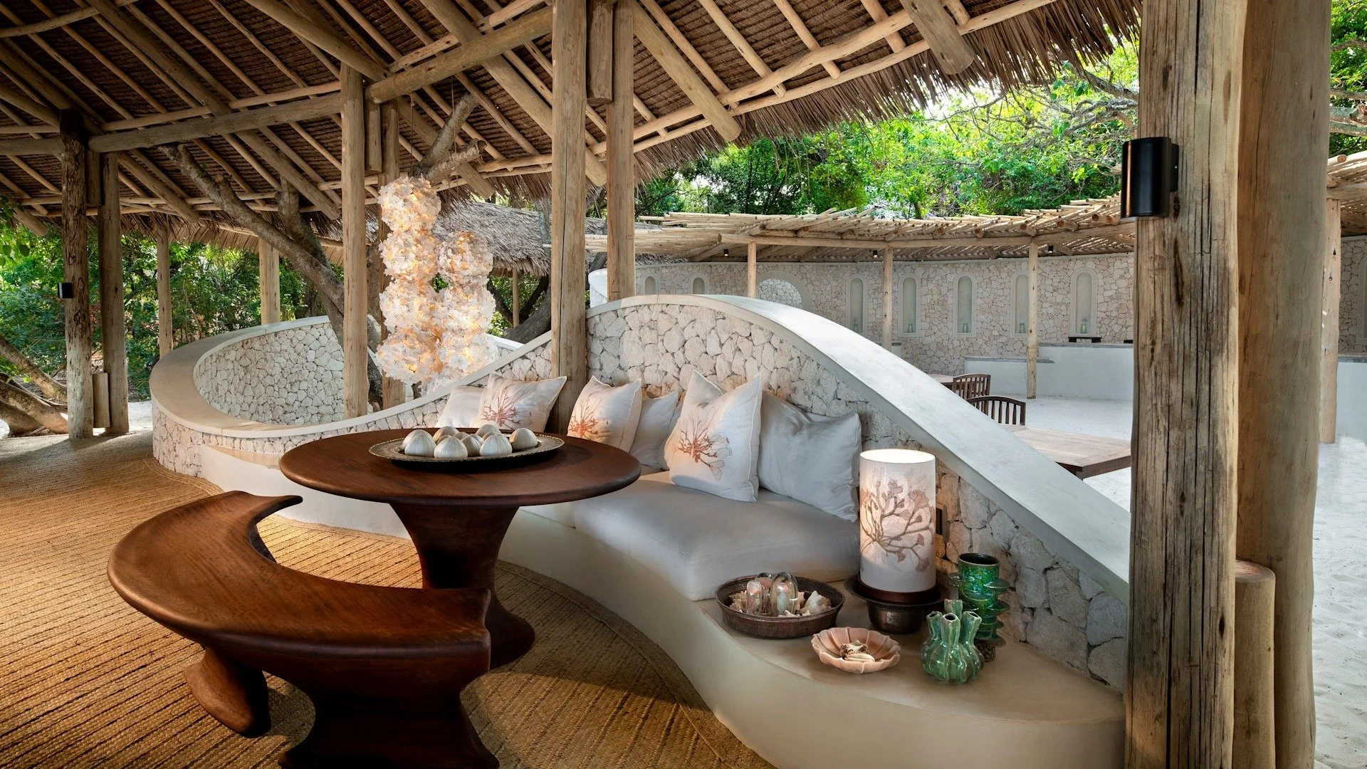 imgi_11_Zanzibar-Mnemba-Island-guest-area-1.jpg