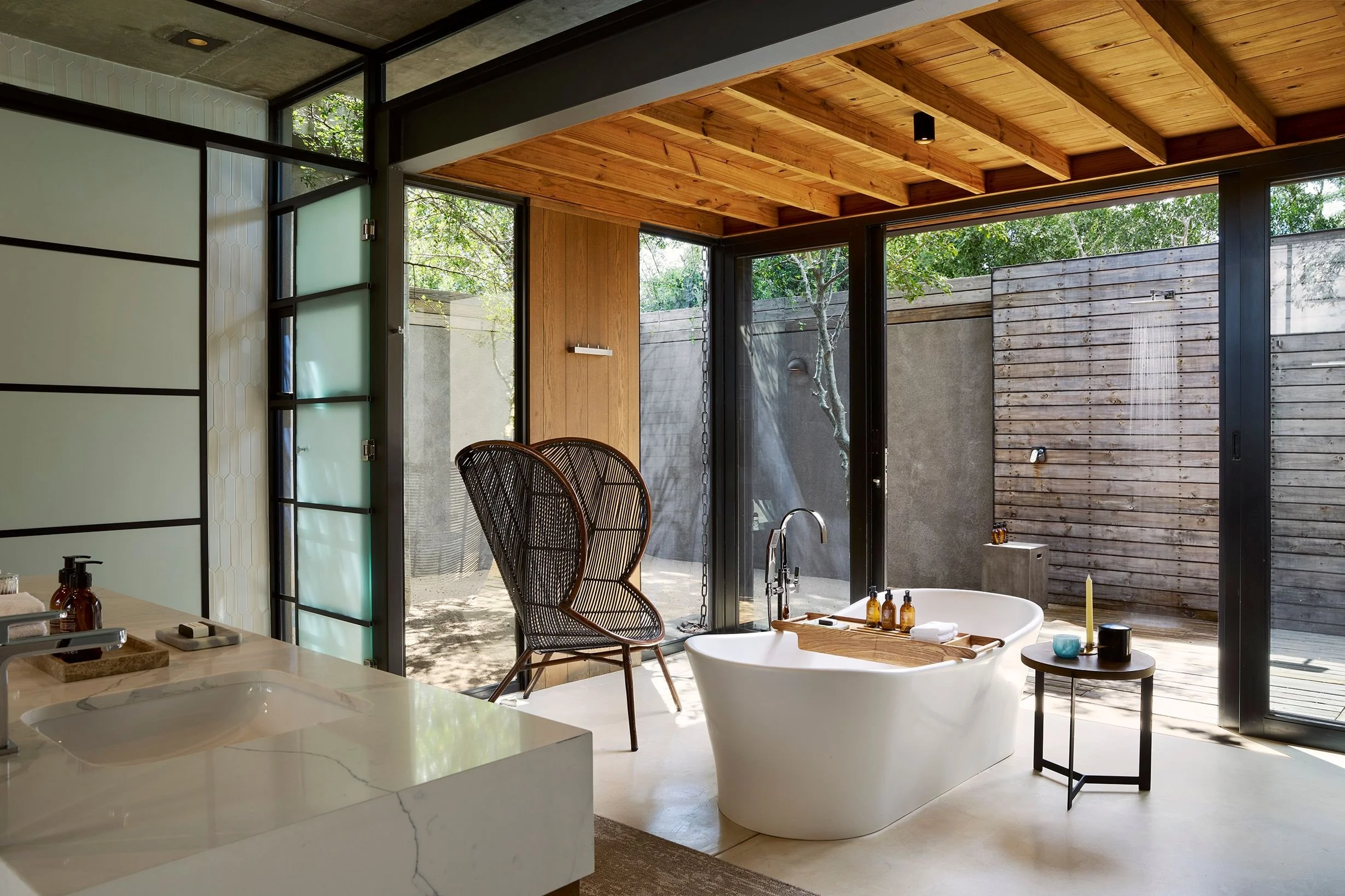 Fish Eagle Residence