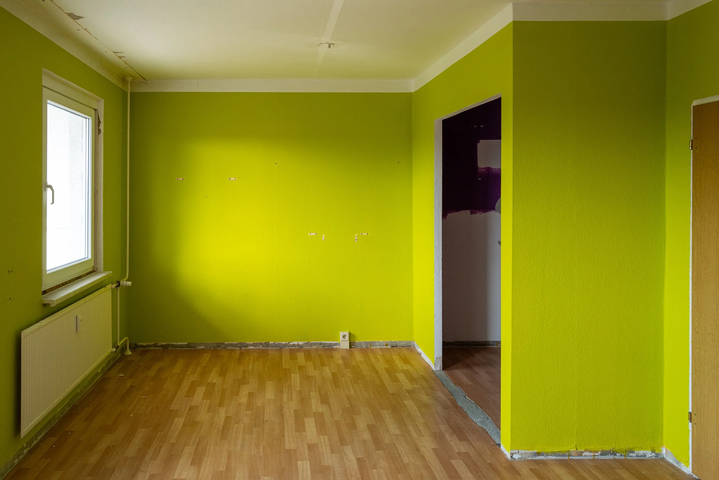 Plattenbau Lounge Interior 17.jpg
