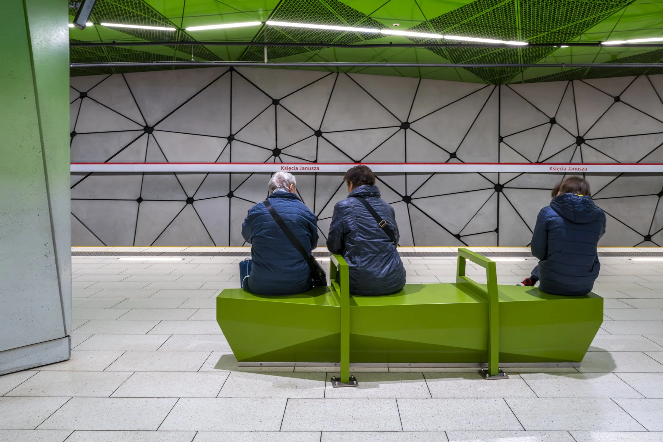 Warsaw-Metro.jpg