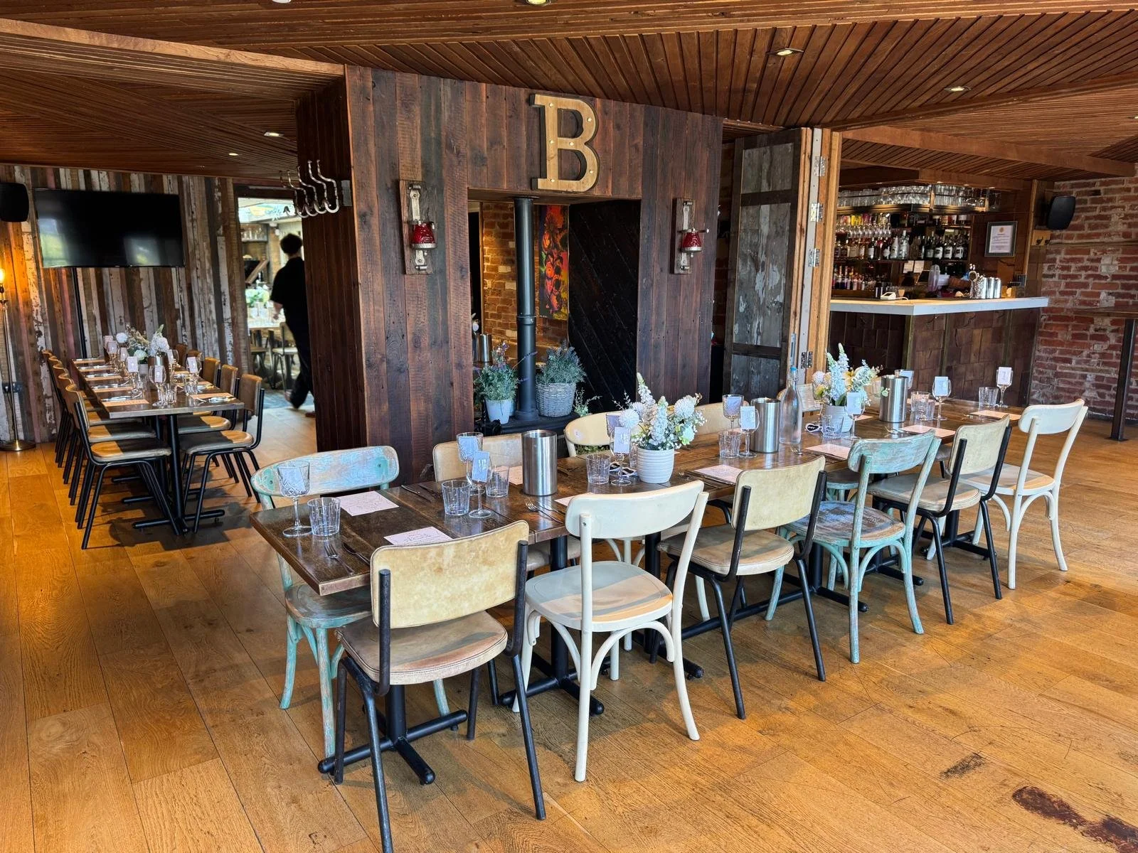 Wedding celebrations and private events at Becketts Southsea, a unique venue in the heart of Portsmouth.