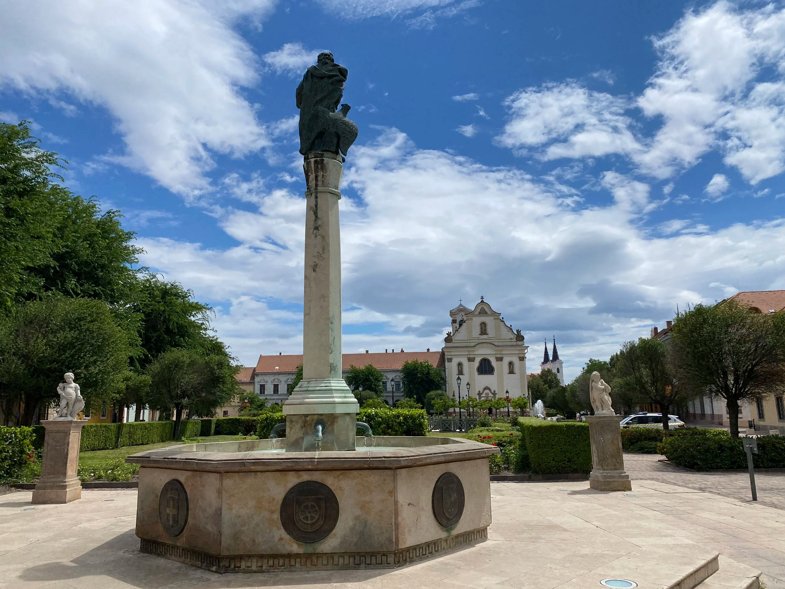 Private Bike Tour to Vác: A sweet Surprise
