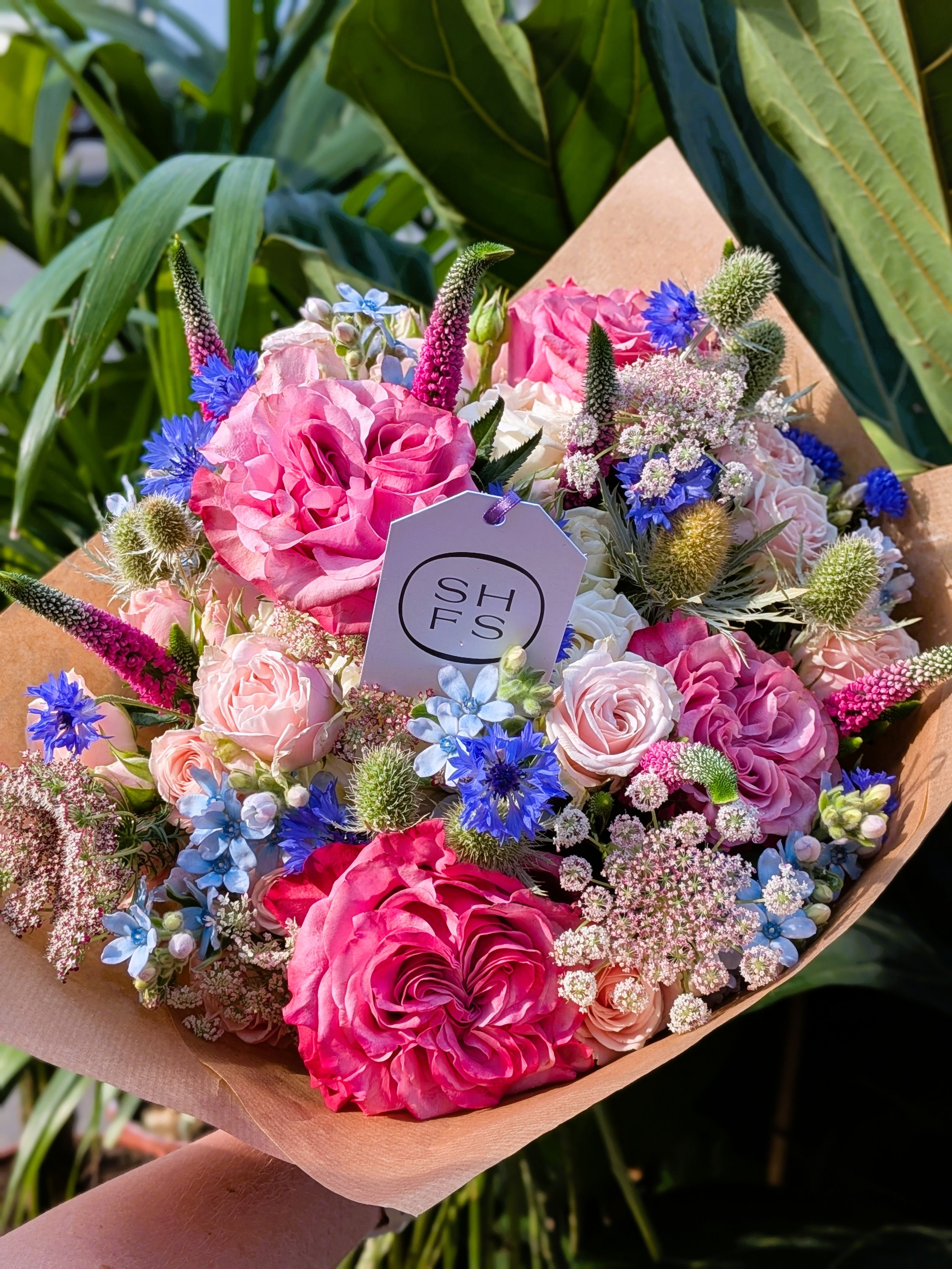 Sustainable floristry by Pinstripes & Peonies • Eco-friendly floral design by Pinstripes & Peonies • Community flower project by Pinstripes & Peonies • Sustainable flower installation by Pinstripes & Peonies