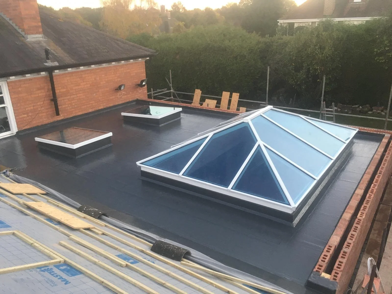epdm-rubber-flat-roof-lantern-malvern-07.jpeg