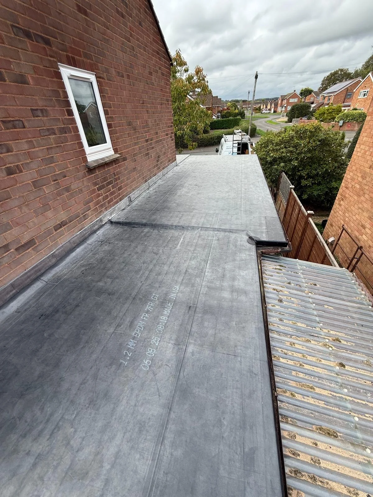 epdm-rubber-flat-roof-extension-malvern-66.jpeg