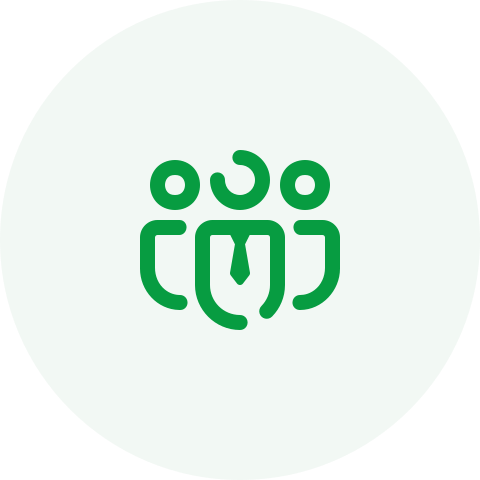 Groene cirkel met een chatbubble met een smiley en tekst 'Co-Creation' in groene letters.