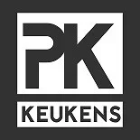 Logo met tekst 'PK Keukens' in zwart en wit