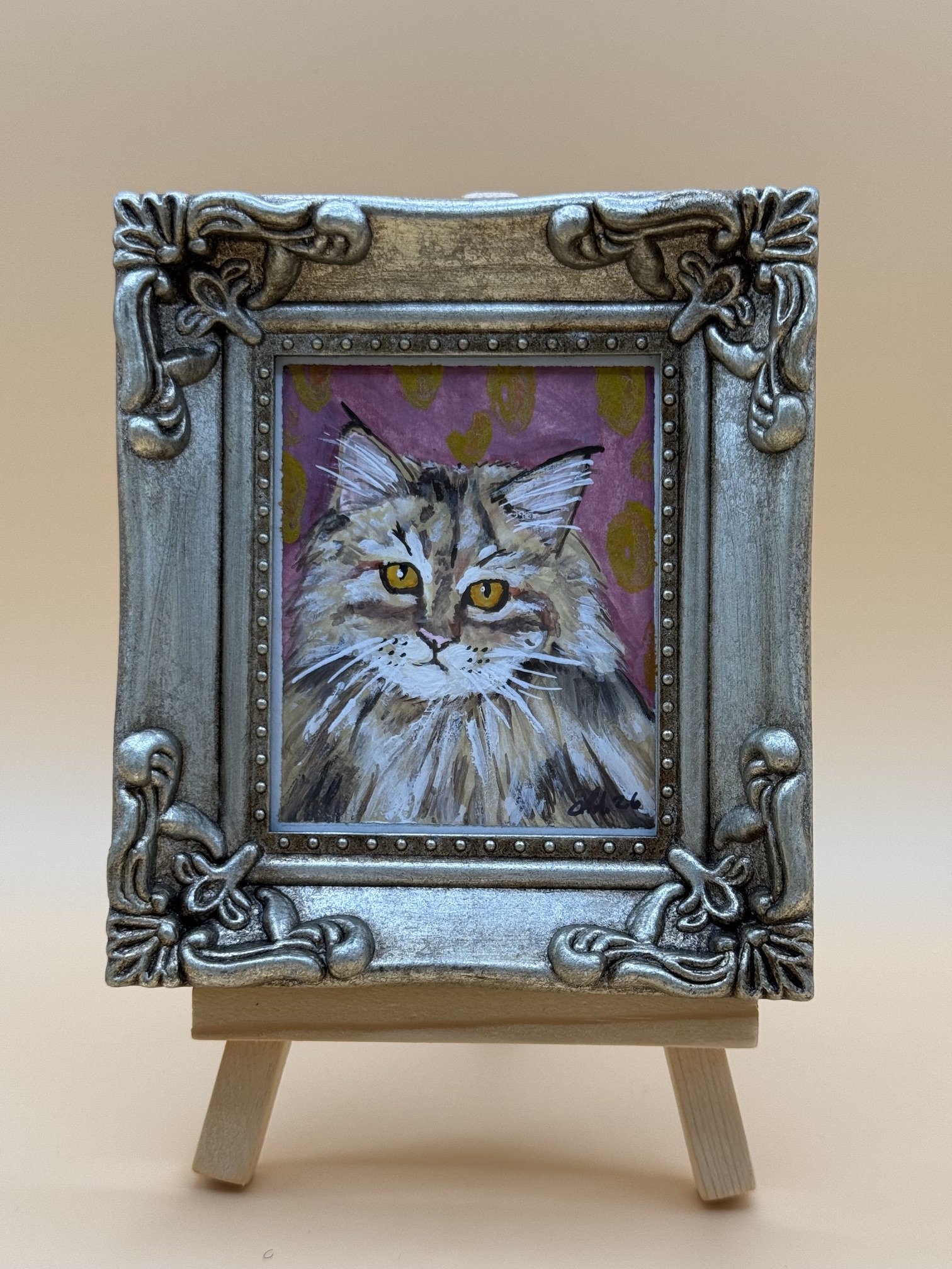 laznaurovprettykitty.jpg
