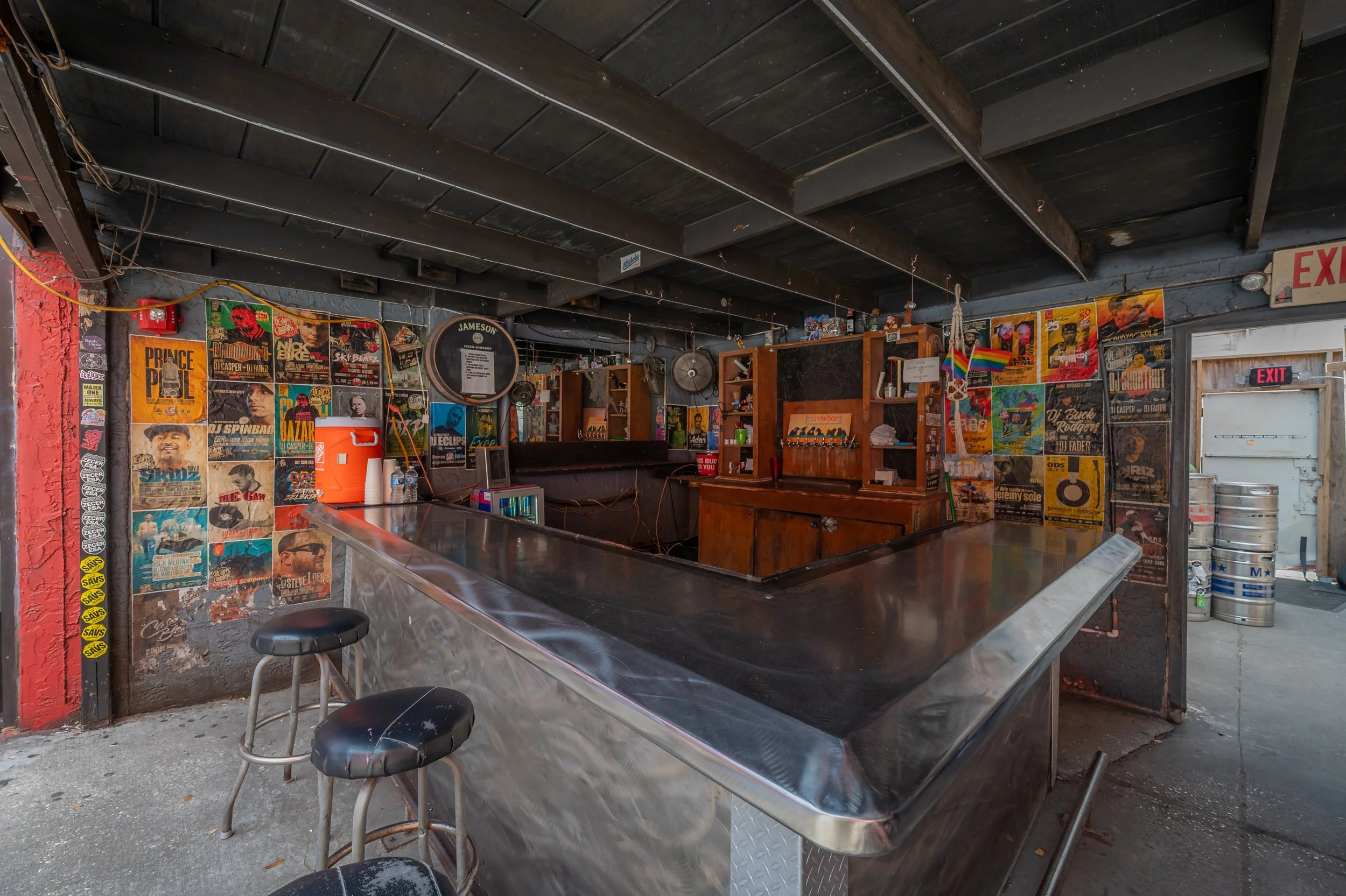 1812 N 17th St Crow bar 54.jpg