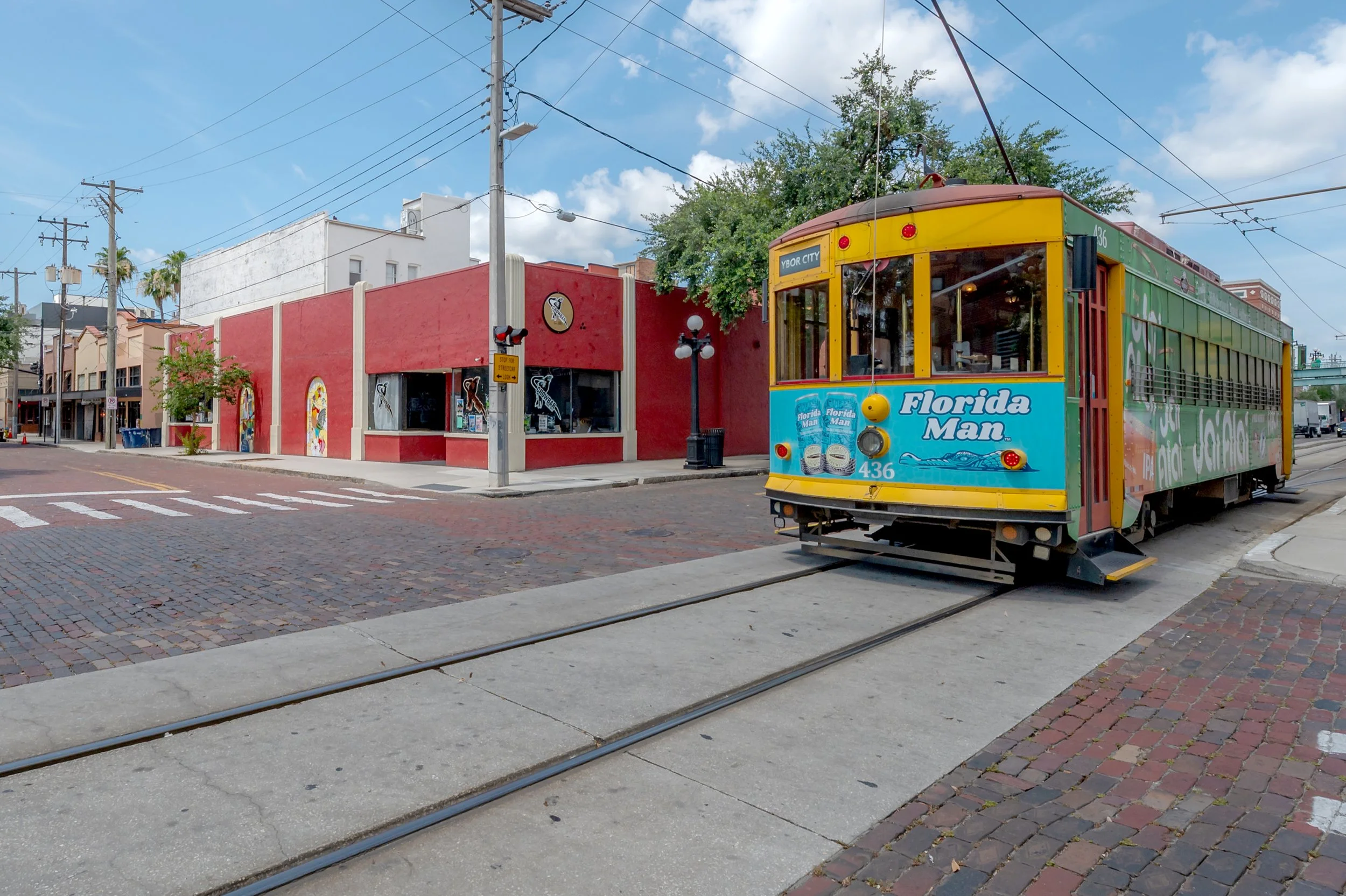 1812 N 17th St Crow bar 66.jpg