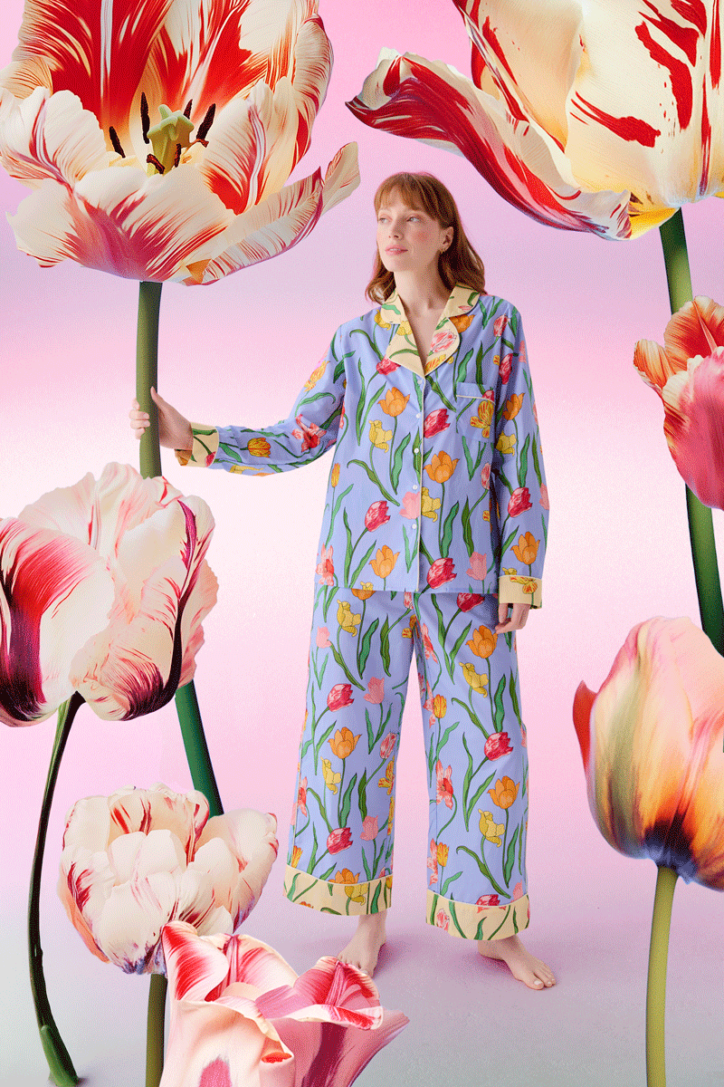 Karen-Mabon-SS25-tulips.gif