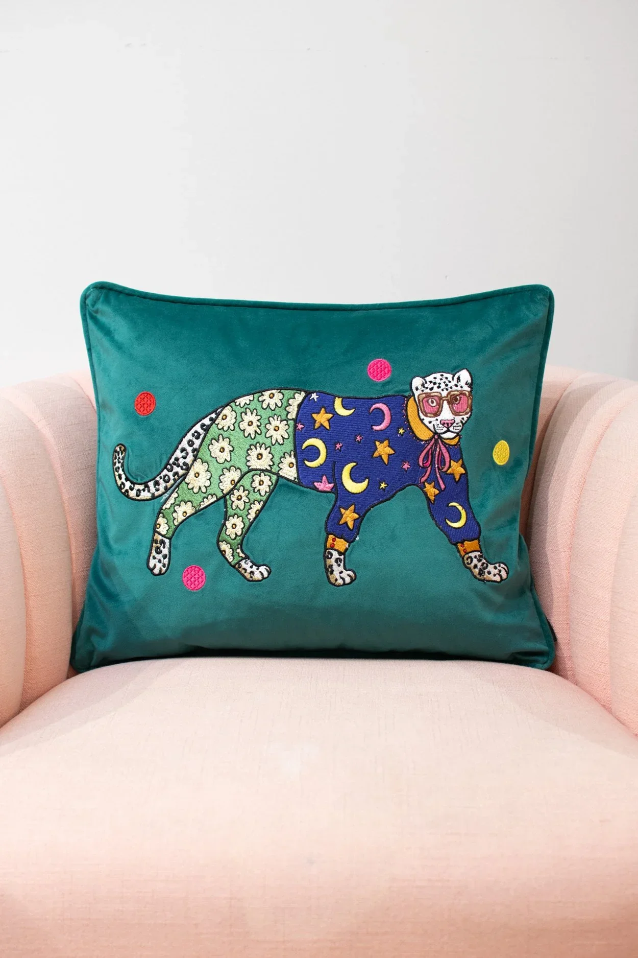 (web)Karen+Mabon+black+friday+cushions-07.webp