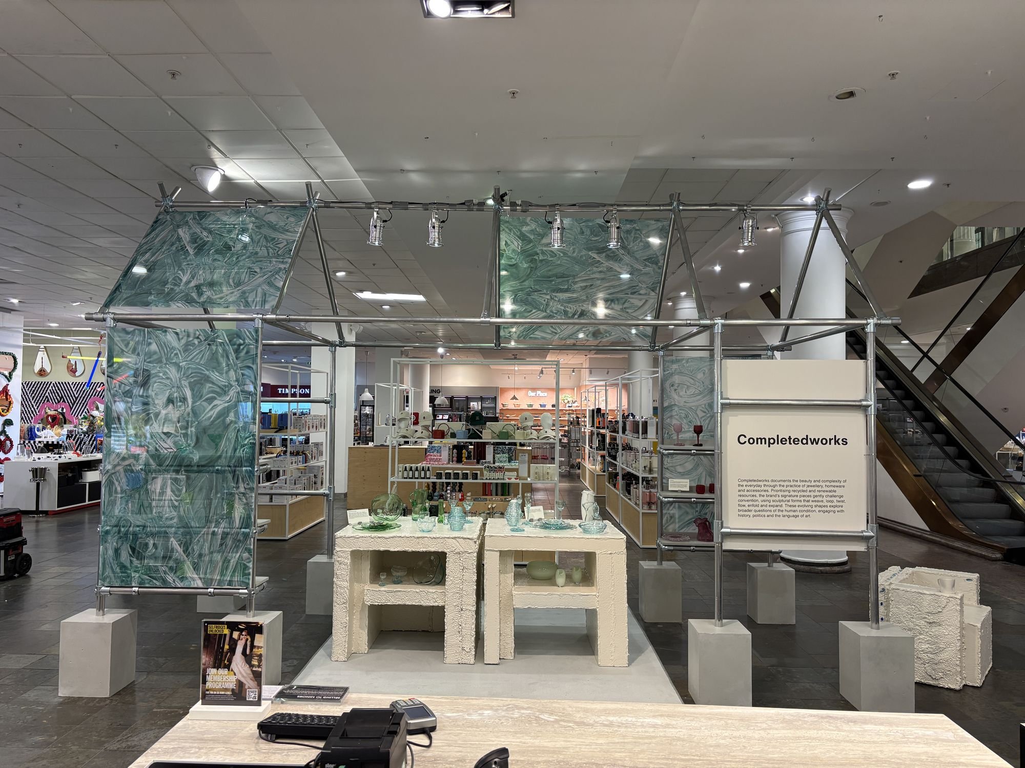 db-studios-completedworks-pop-up-selfridges.jpg