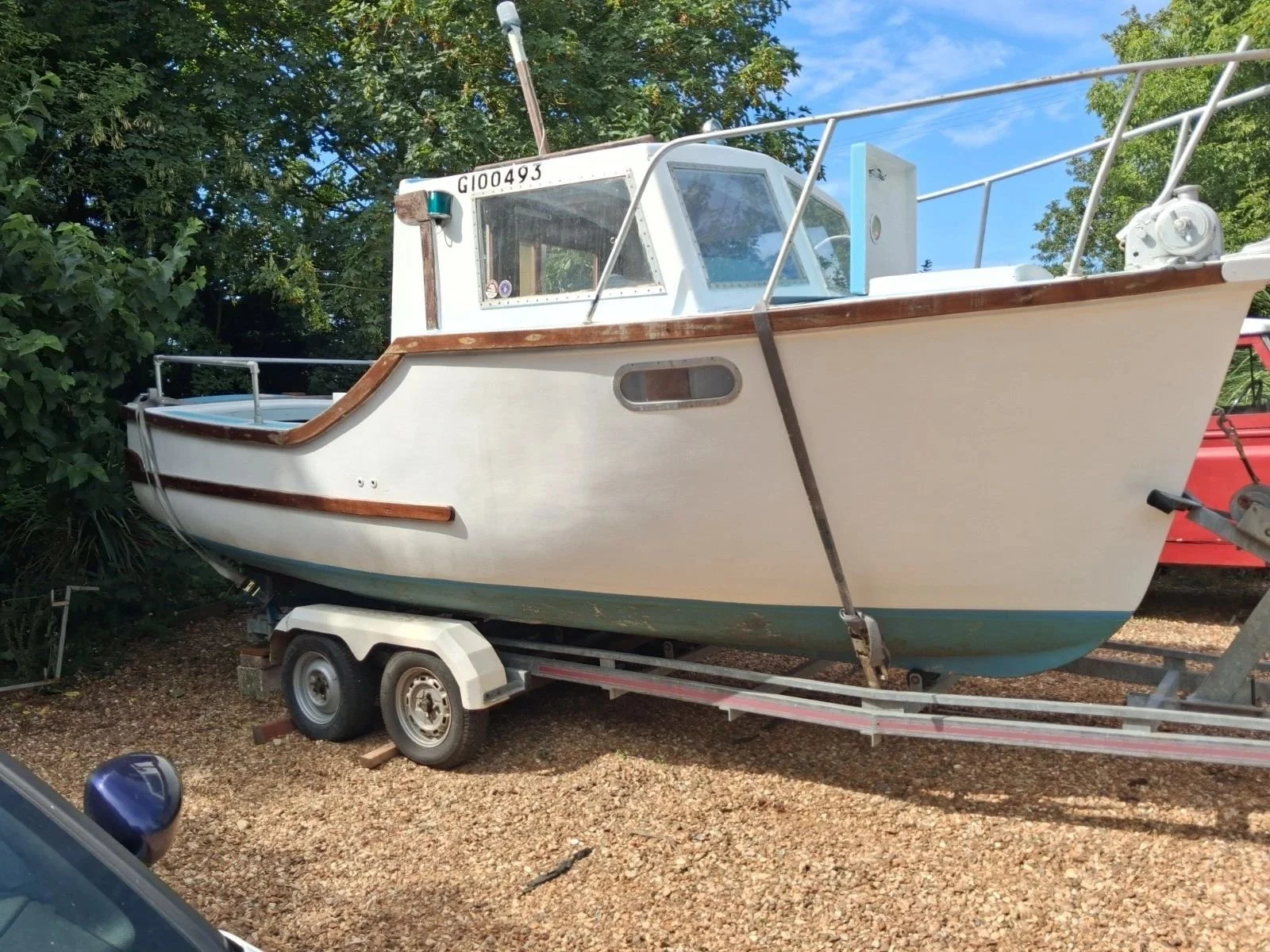 db-studios-toms-trunks-fishing-boat-before-restoration.jpg