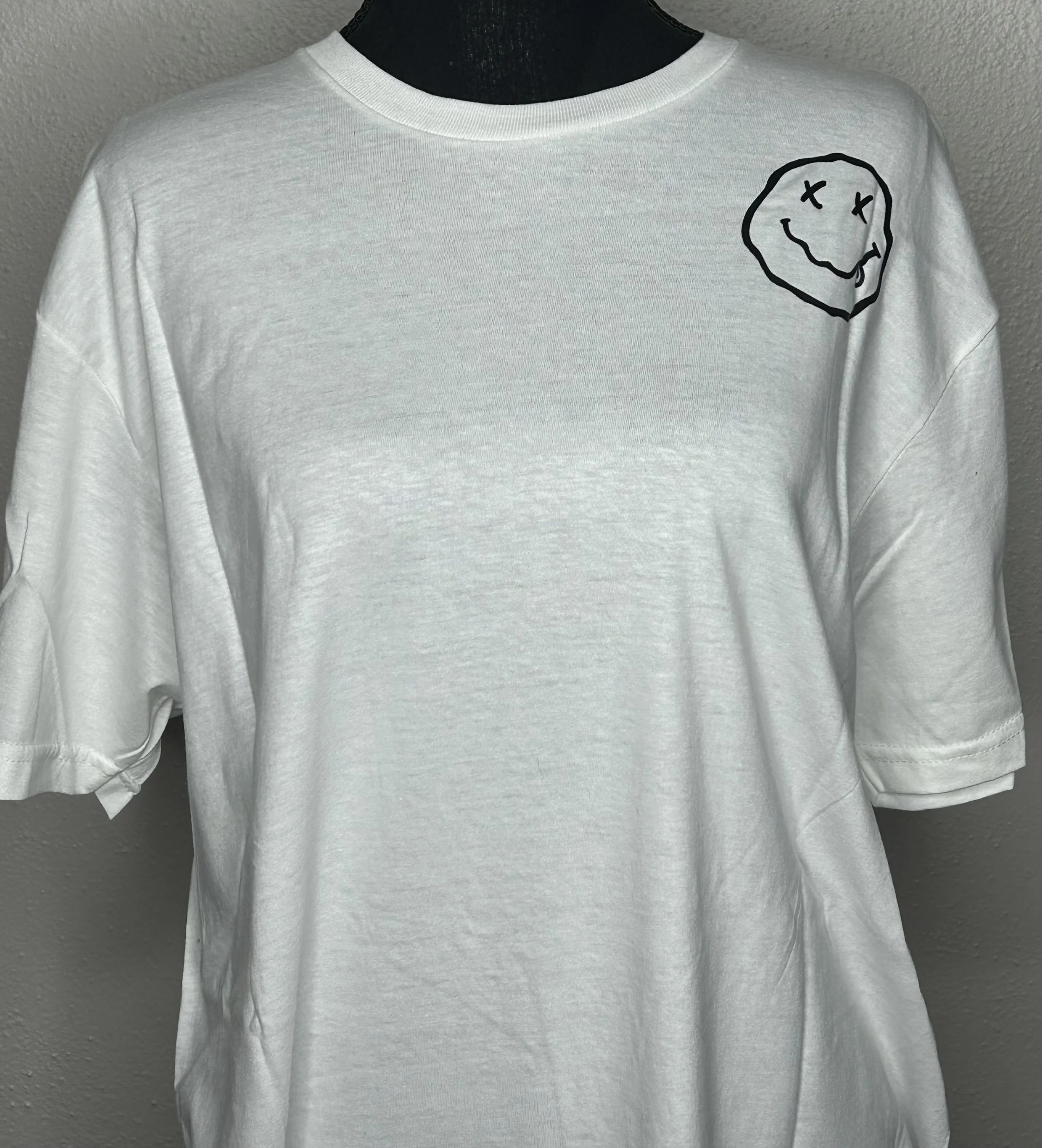 On My Last Nerve,  Smiley Tee