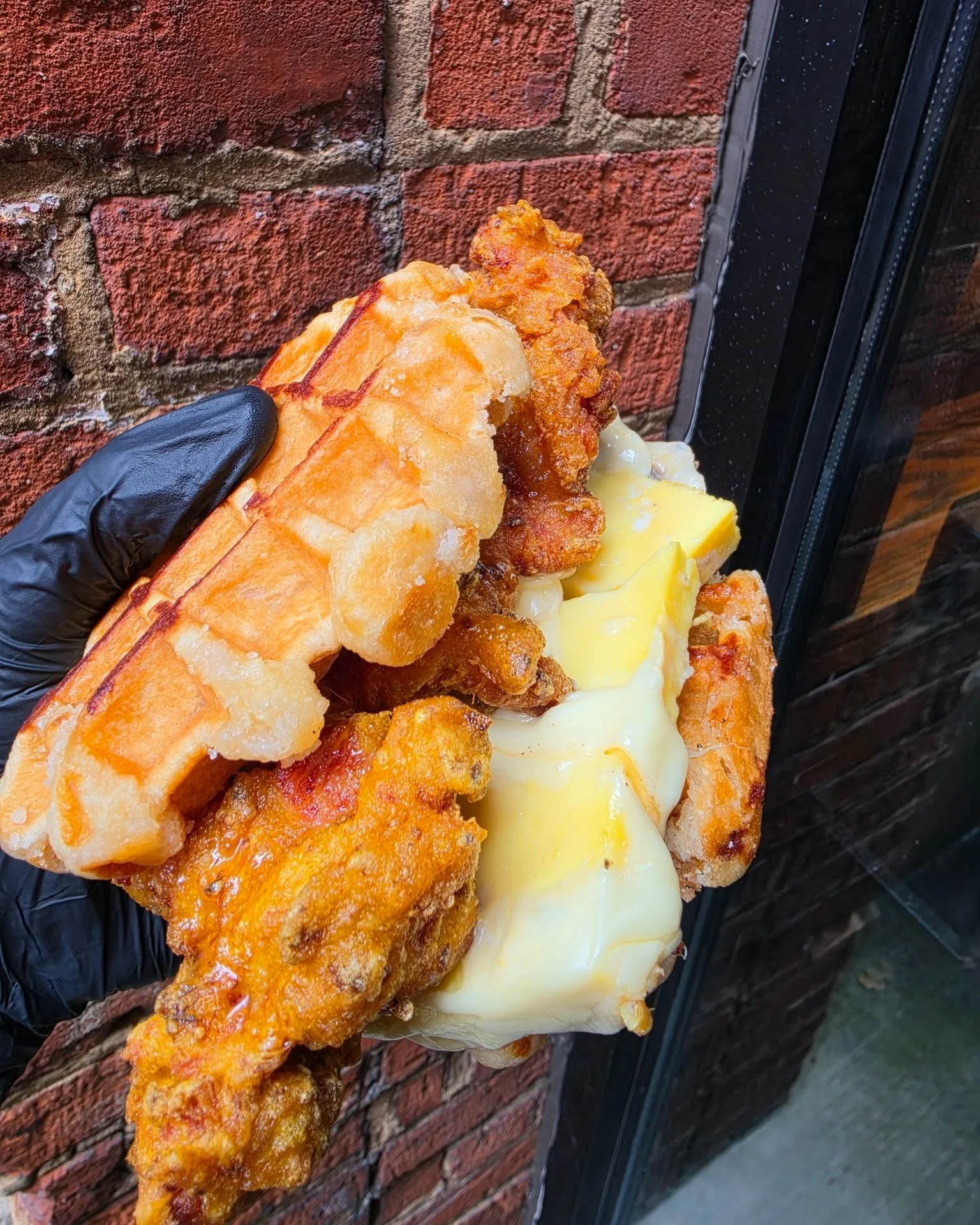 TONIGHT! @BACKSLASHBURGER X EKIBEN...BURGERS! CHICKEN AND WAFFLES! CRAB RANGOON EGG ROLLS! 5PM-8PM. LET'S GO.