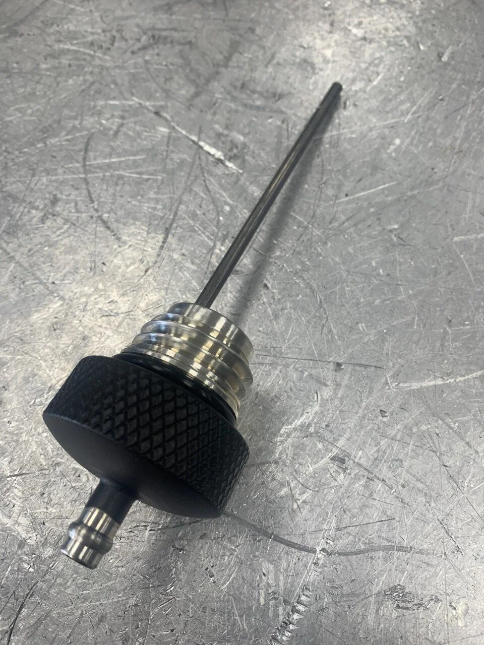 M8 Touring Dipstick 2017-2025 - Wrinkle Black (Dipstick Only)