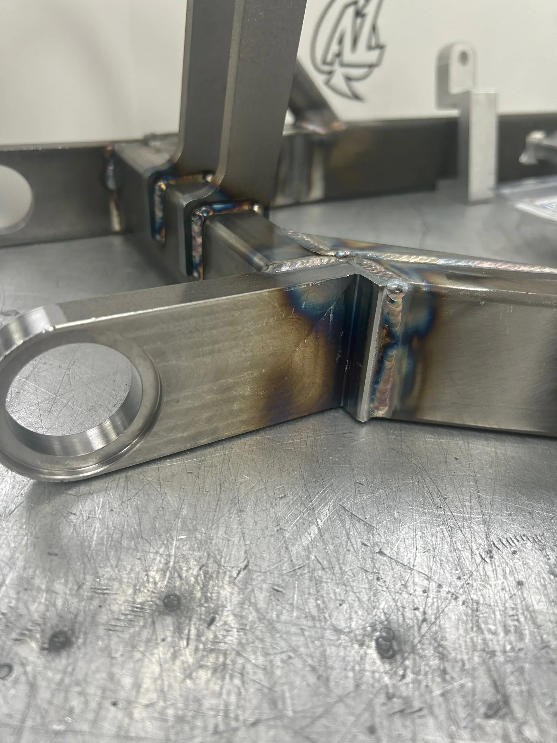 M8 Soft Tail Extended Swingarm 4.webp