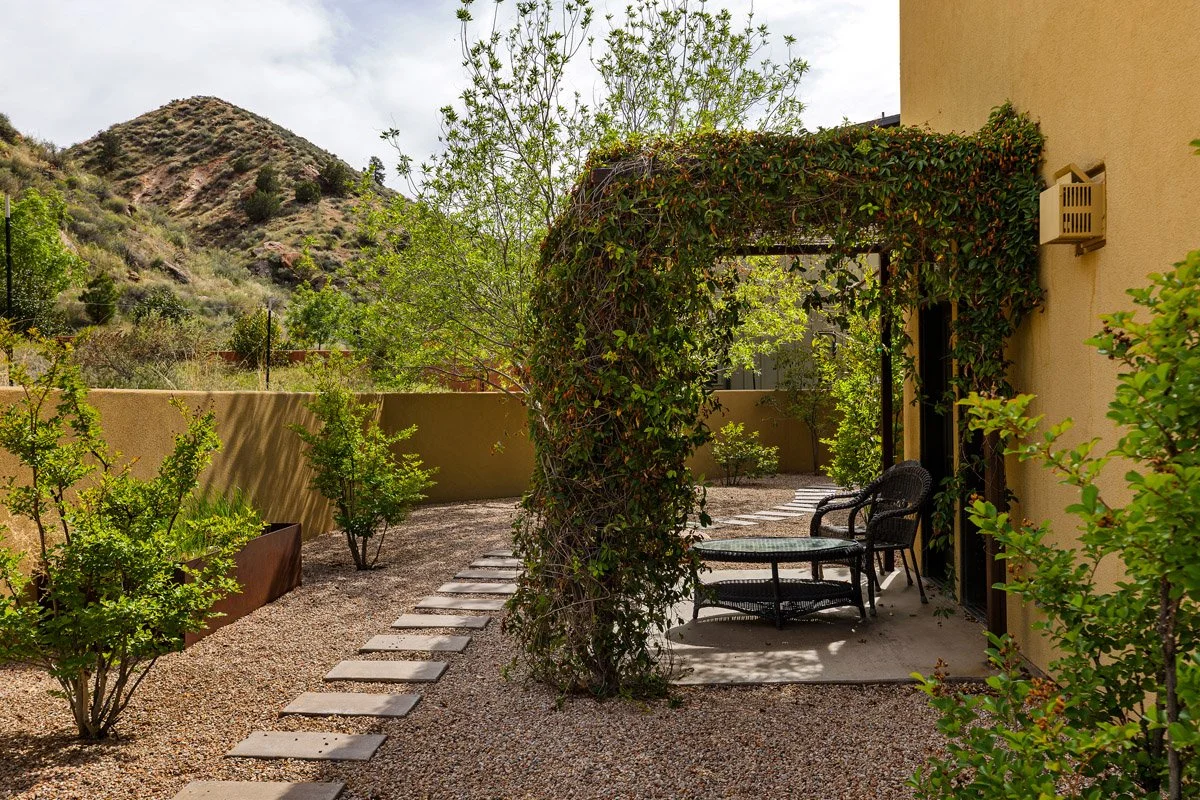 46 105_RiverBendCir_MLS-13.jpg