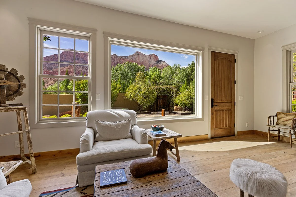 3 105_RiverBendCir_MLS-18.jpg